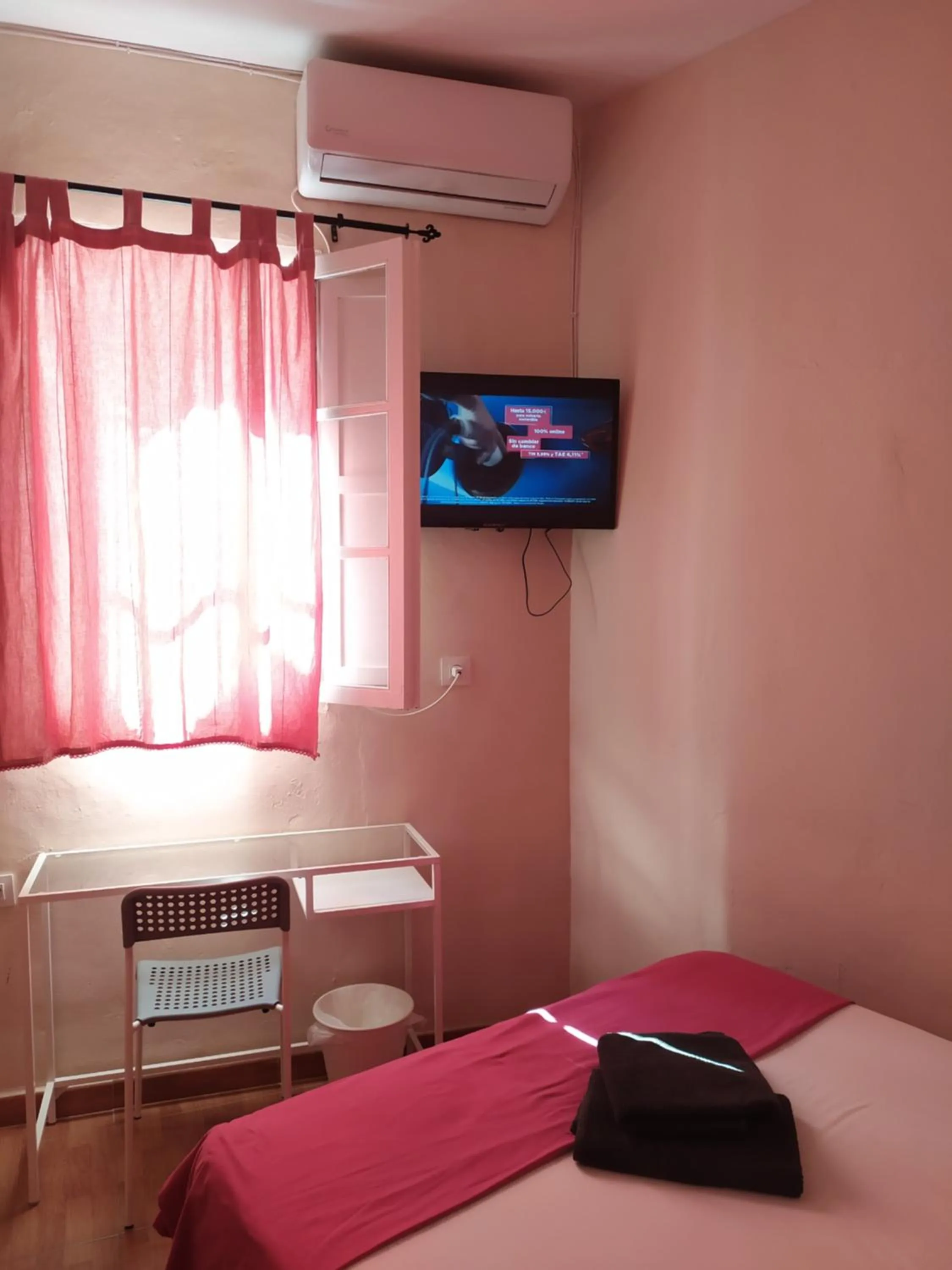 Bed in Pension Azahar