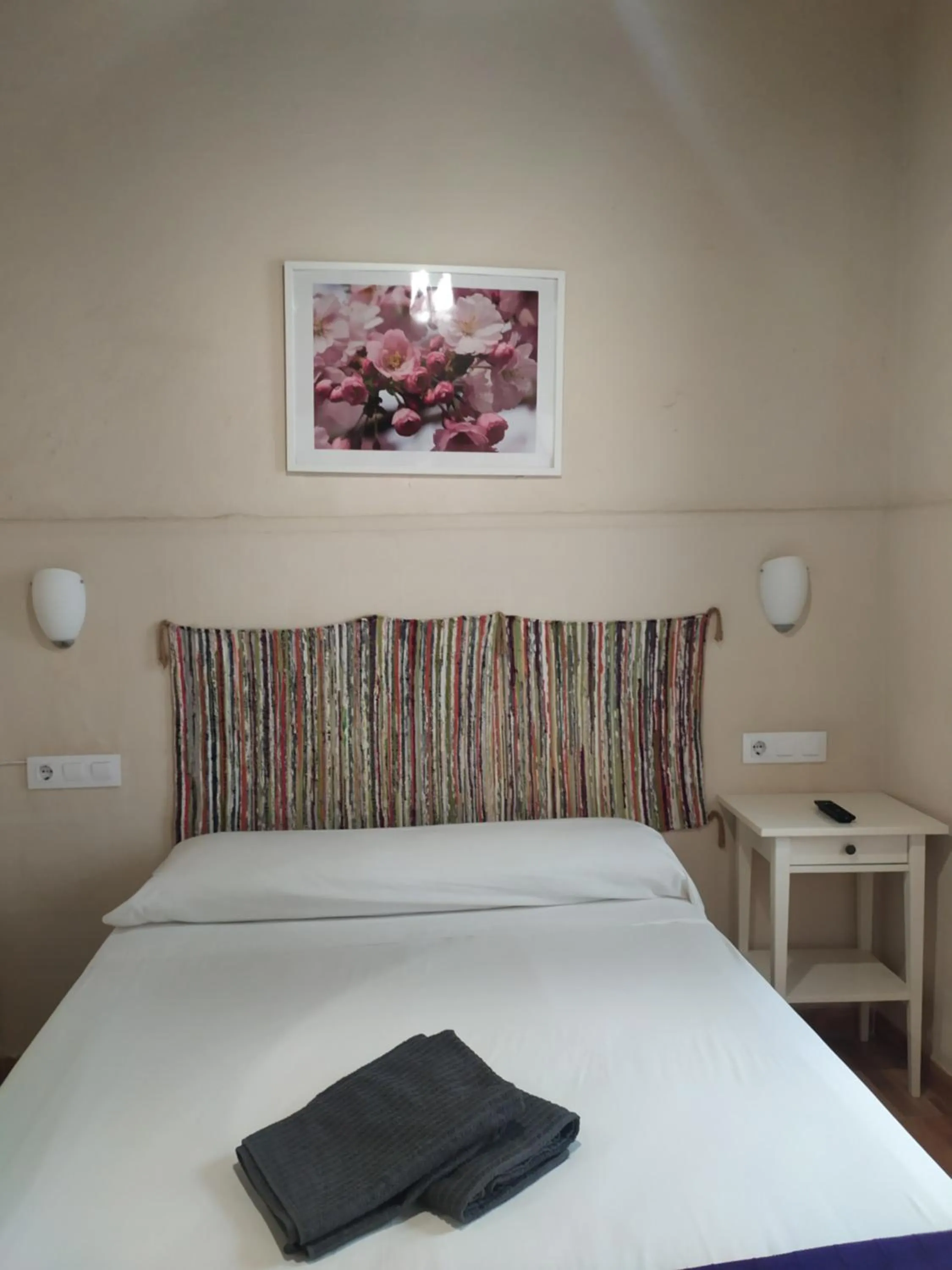 Bed in Pension Azahar