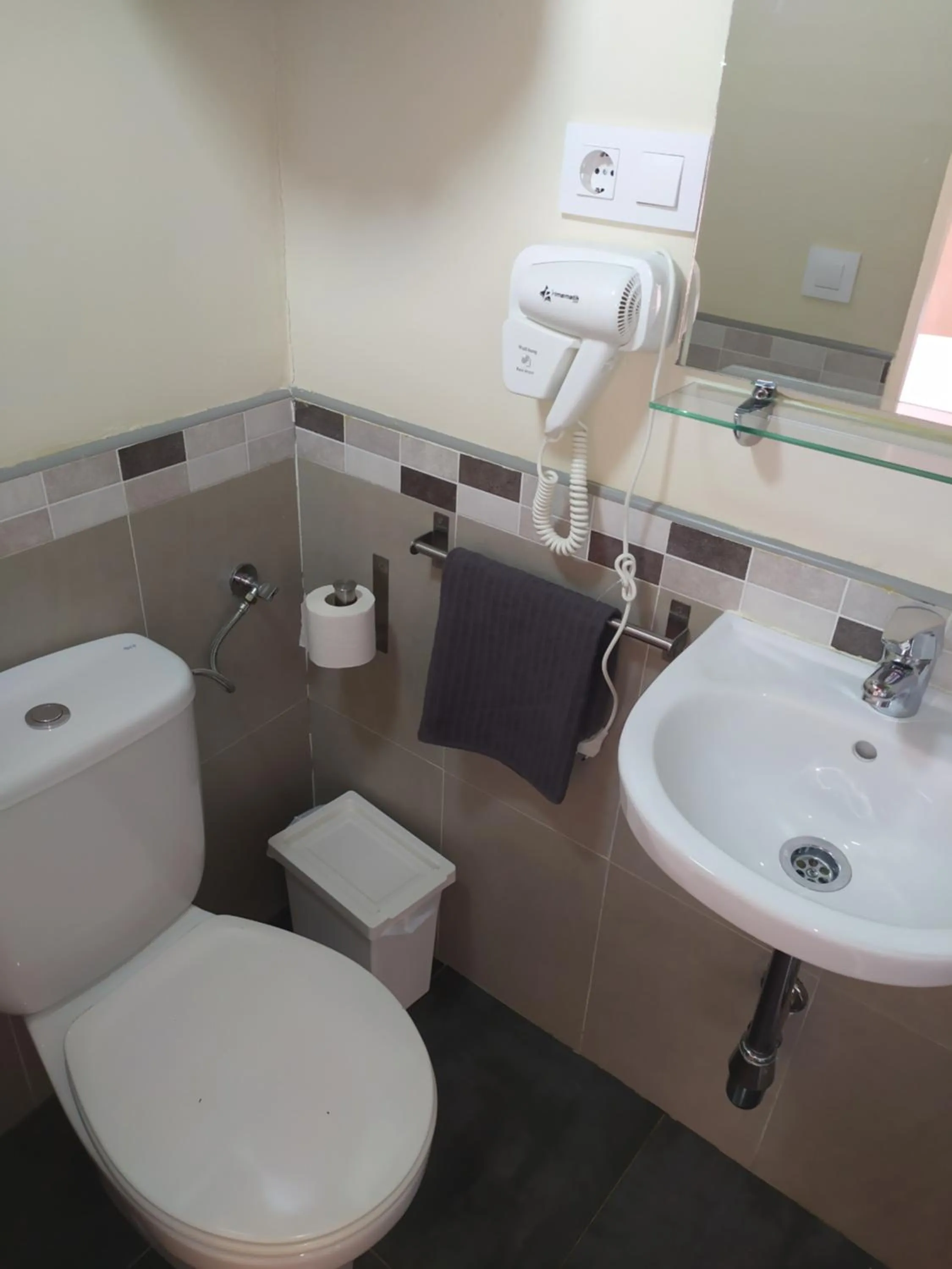 Bathroom in Pension Azahar