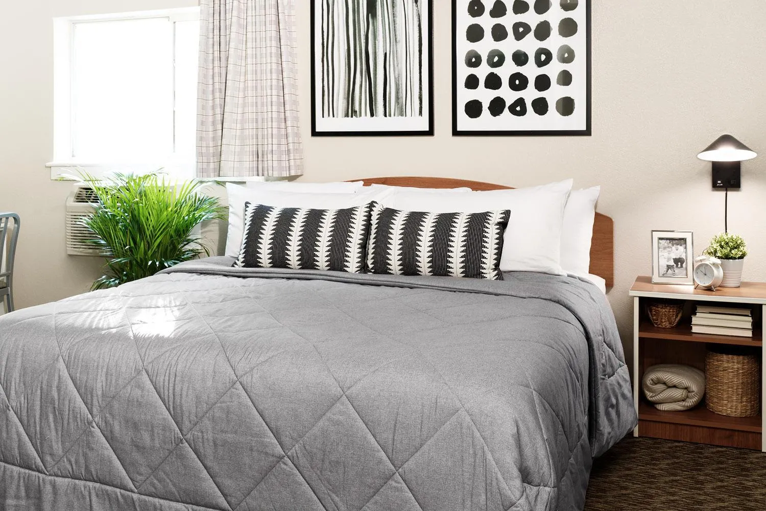 Bed in InTown Suites Extended Stay San Antonio TX - Airport
