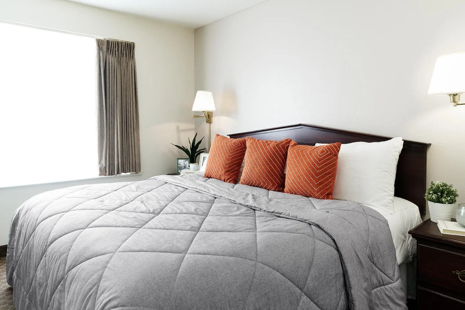Bed in InTown Suites Extended Stay San Antonio TX - Airport