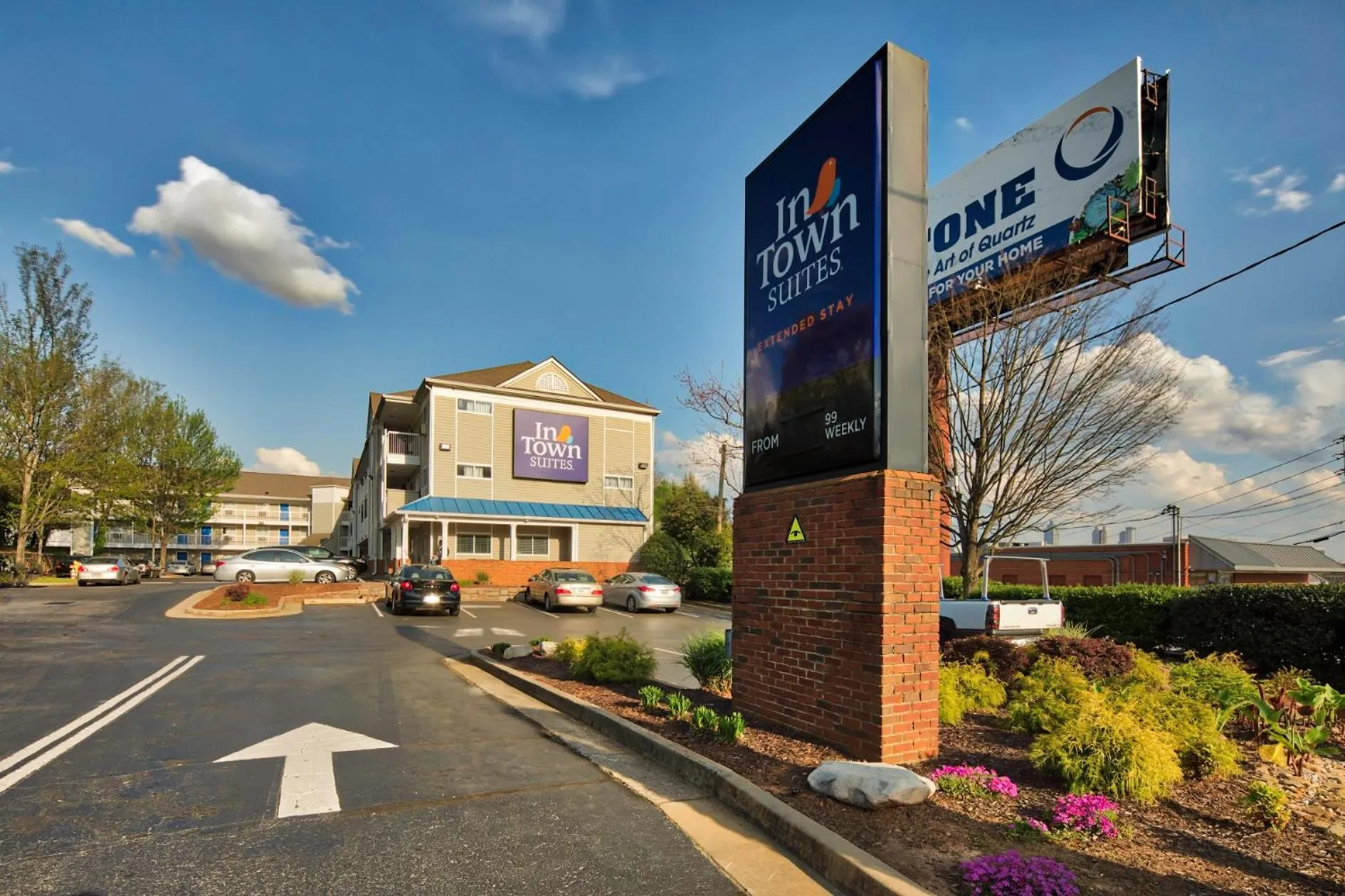 Facade/entrance in InTown Suites Extended Stay Atlanta GA - West Midtown