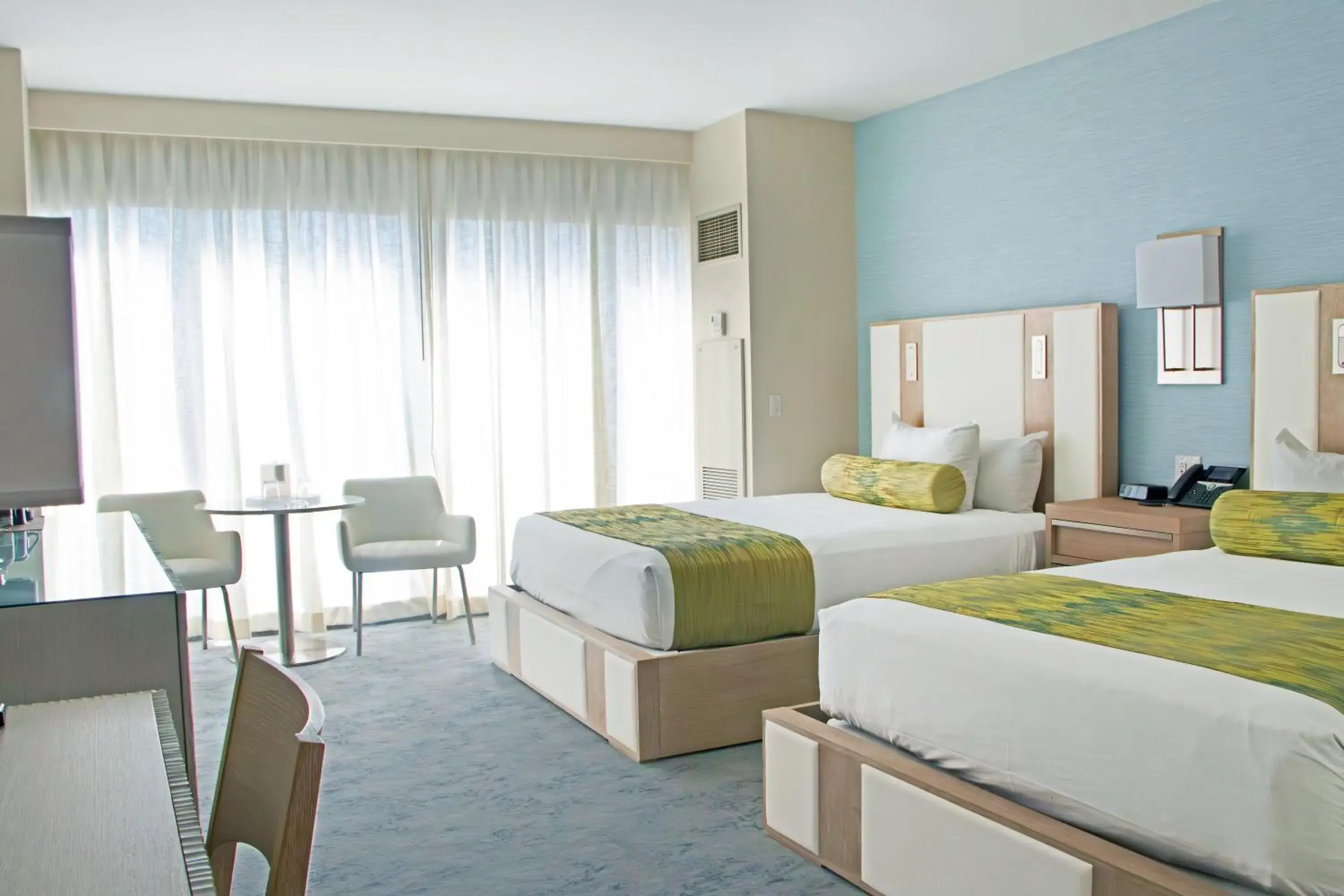 Bed in Scarlet Pearl Casino Resort Bed in Scarlet Pearl Casino Resort