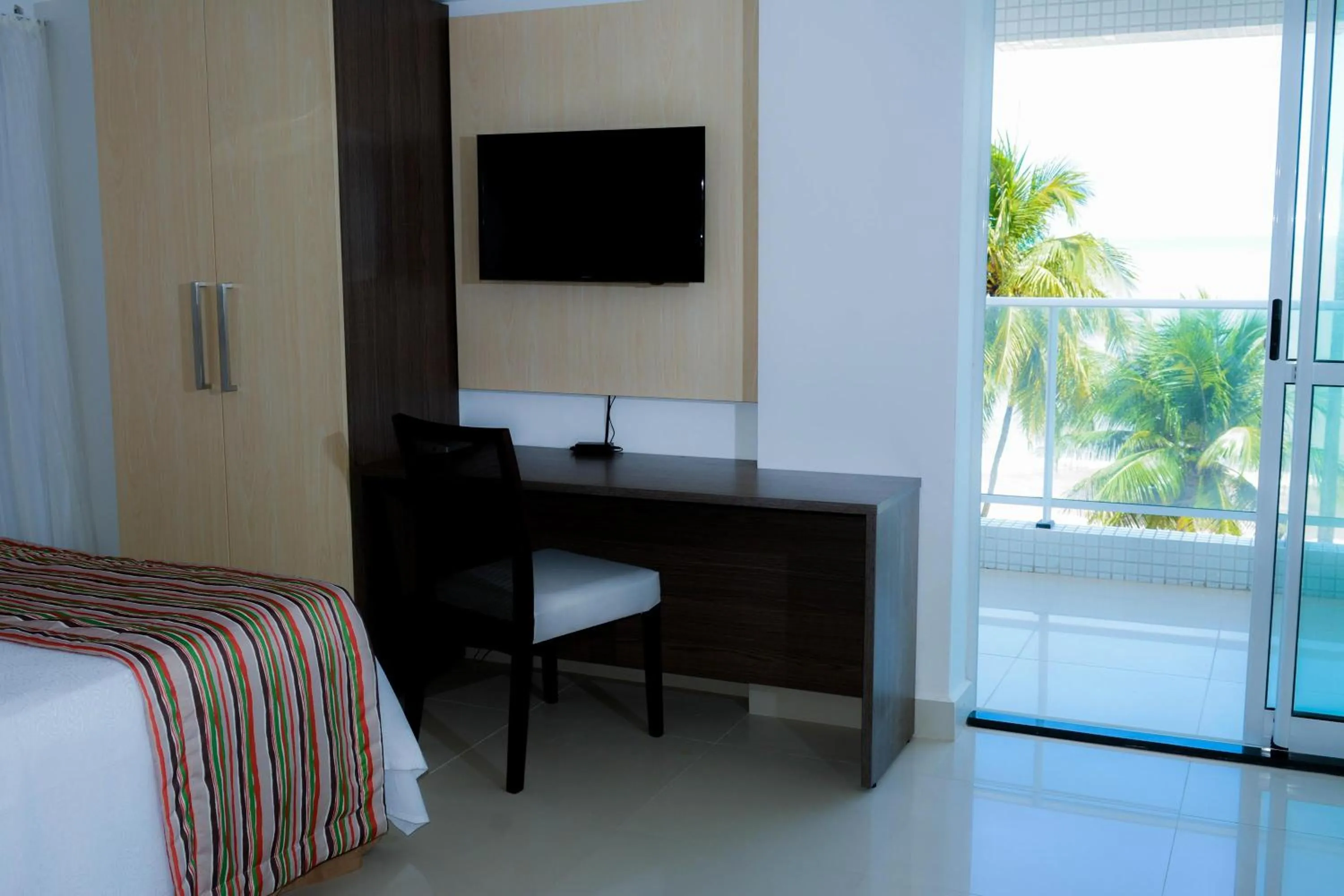 Day, Bed in Val Atlantic Hotel