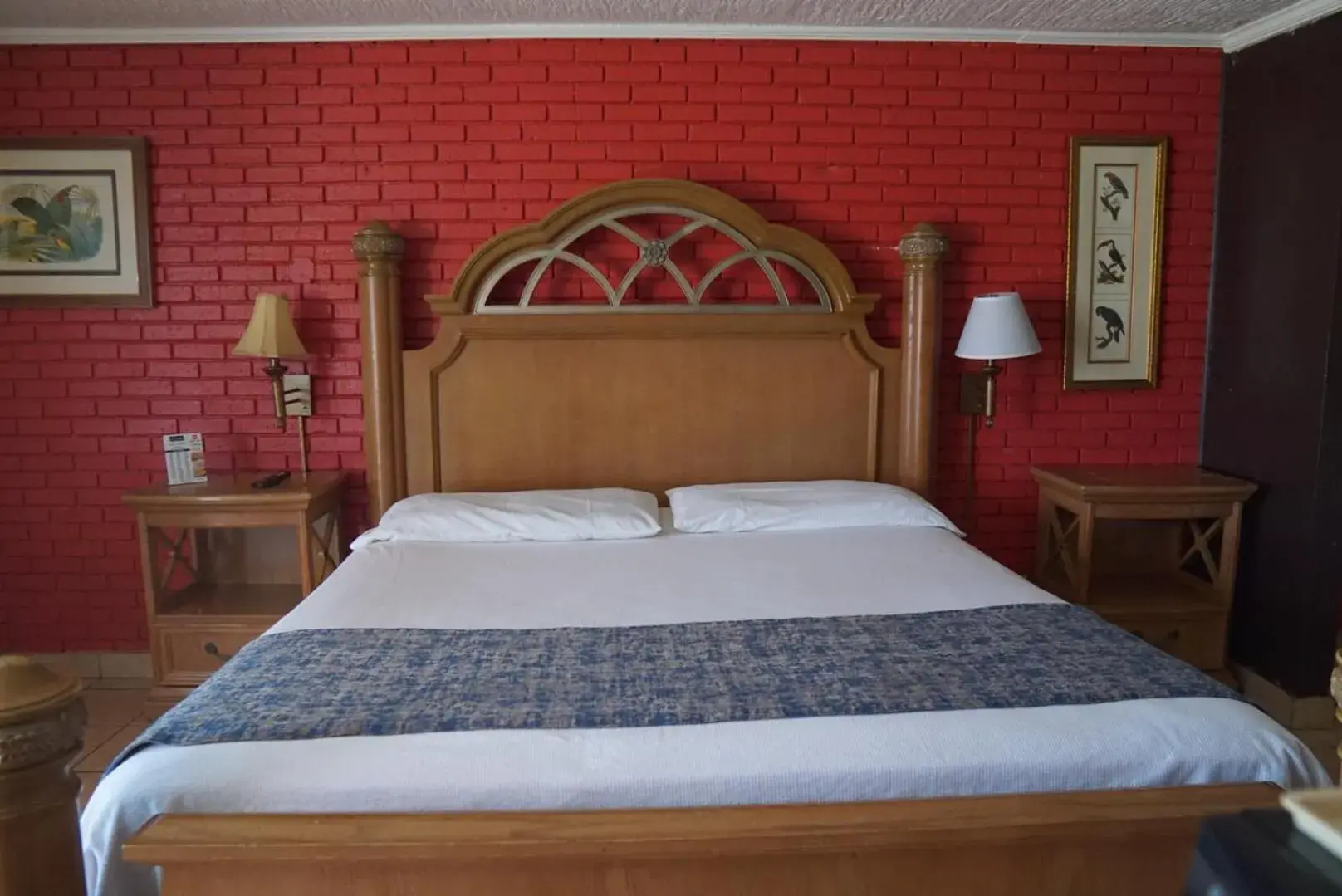 Bedroom in La Hacienda Hotel