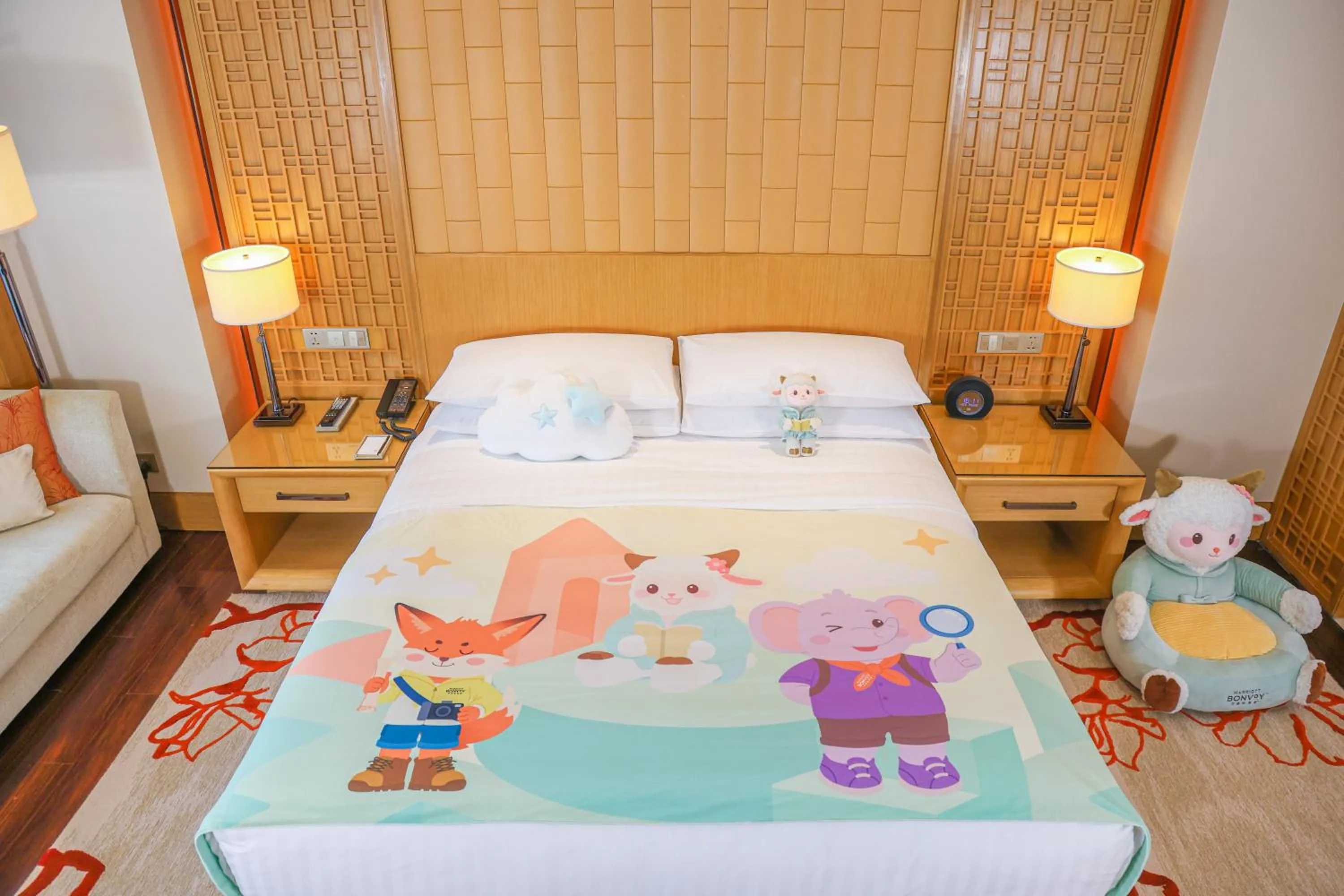 Bed in Zhuhai Marriott Hotel