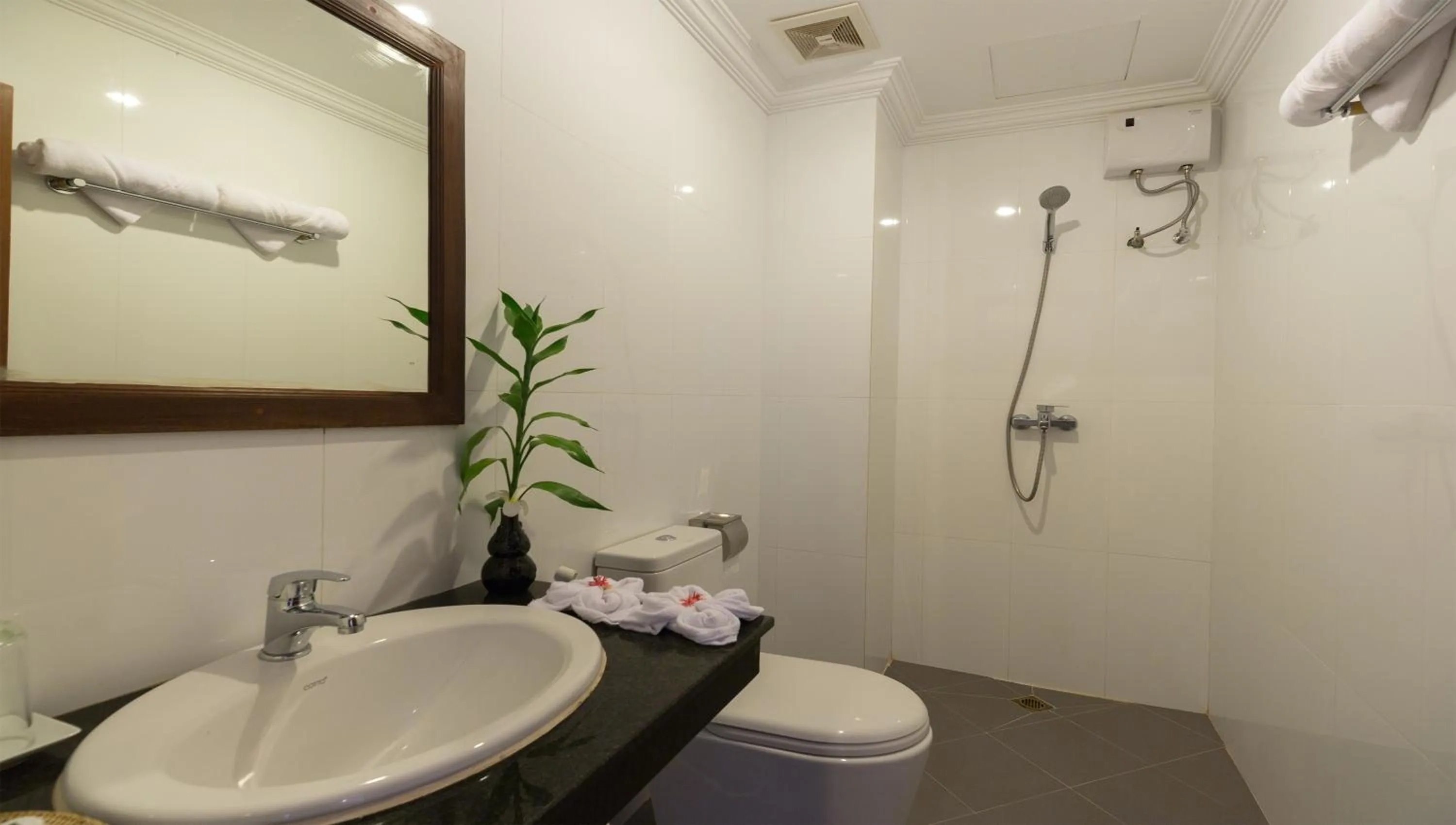 Bathroom in Angkor Ry Boutique