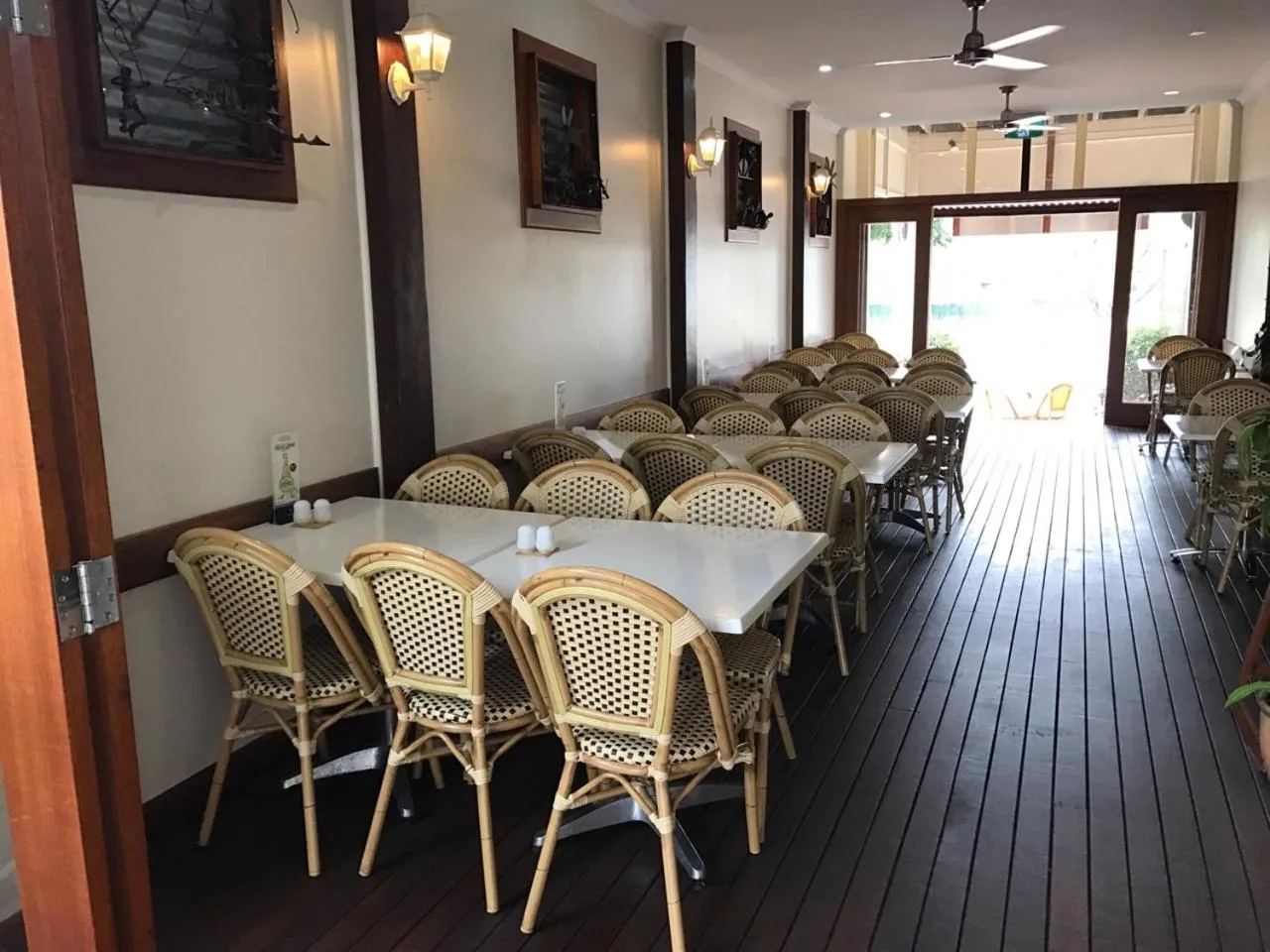 Restaurant/places to eat in Exchange Hotel Toogoolawah