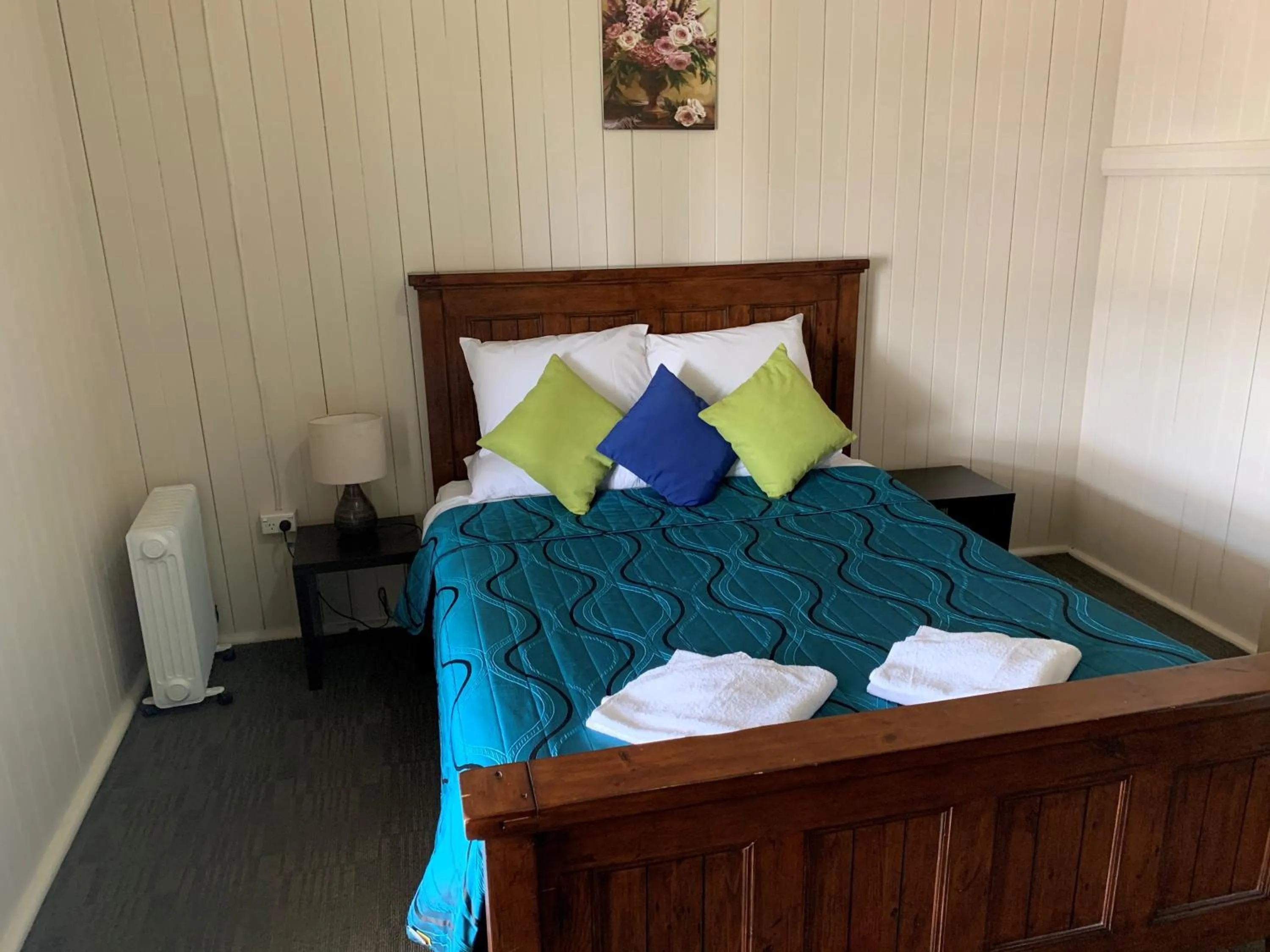 Bed in Exchange Hotel Toogoolawah