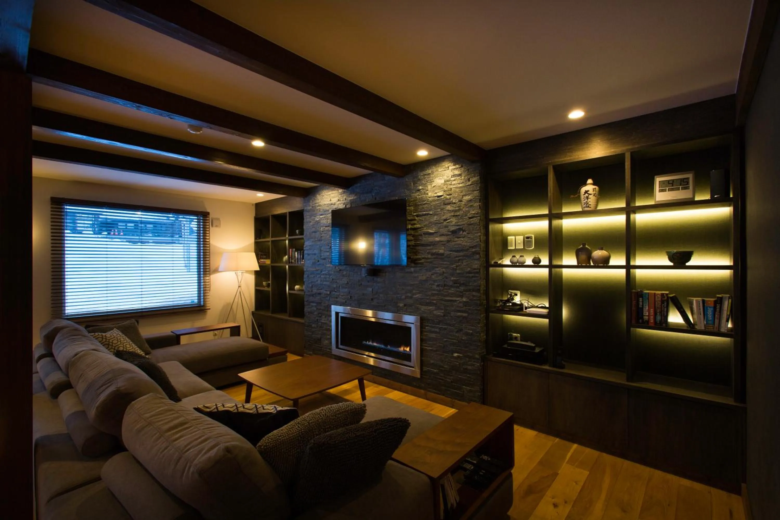 TV and multimedia in Greystone