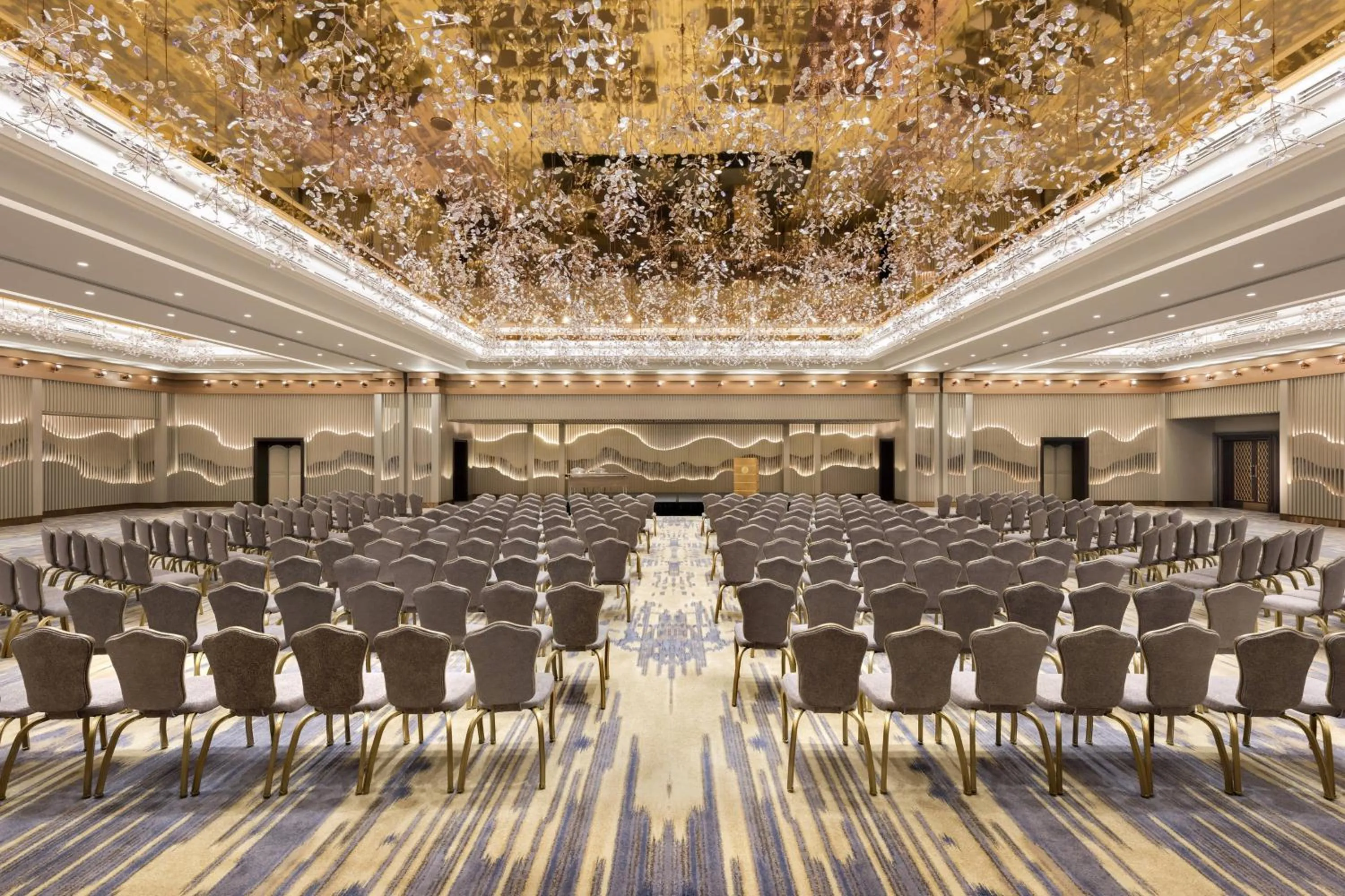 Entertainment in The Ritz-Carlton, Istanbul at the Bosphorus