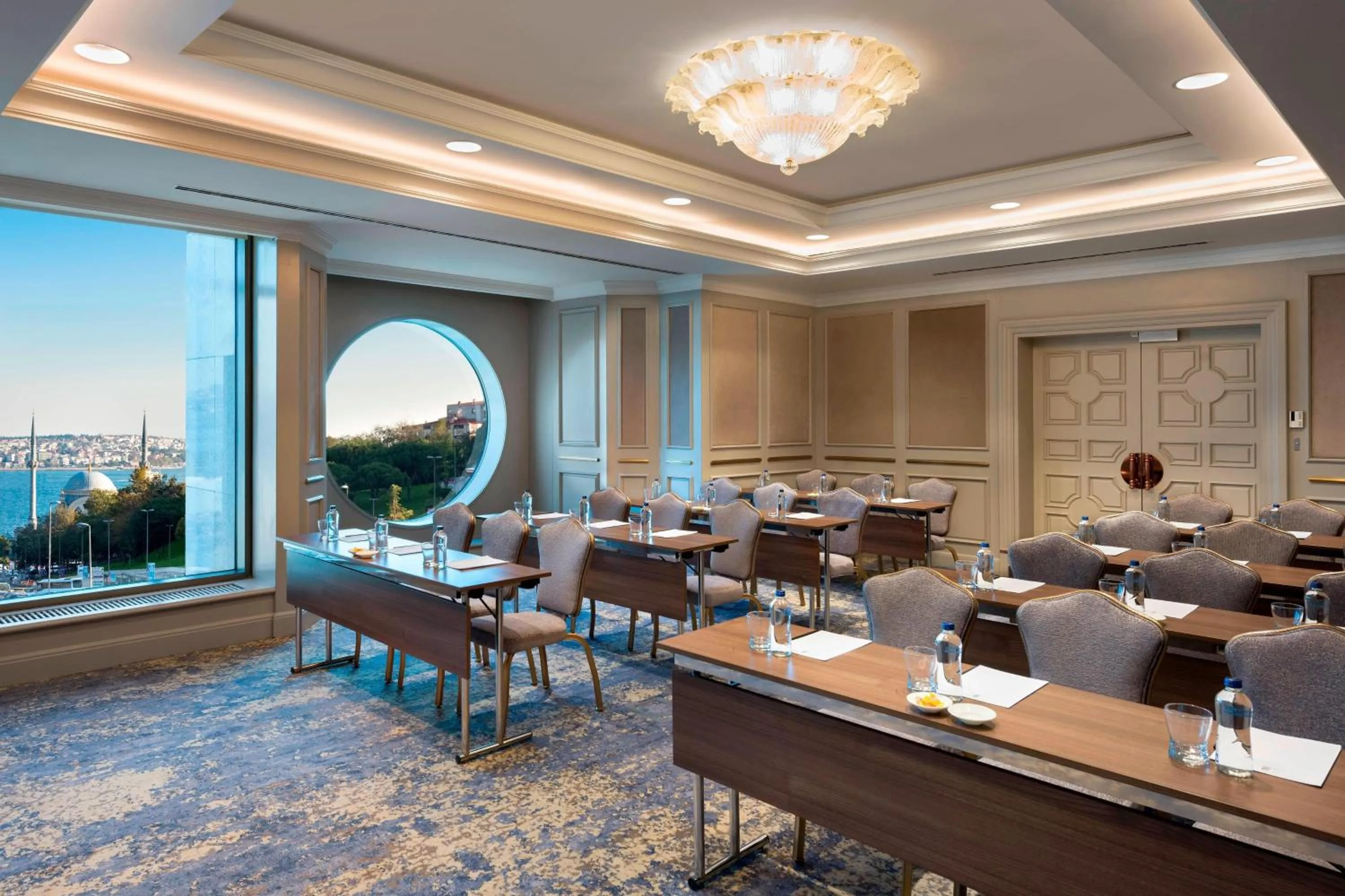 Meeting/conference room in The Ritz-Carlton, Istanbul at the Bosphorus