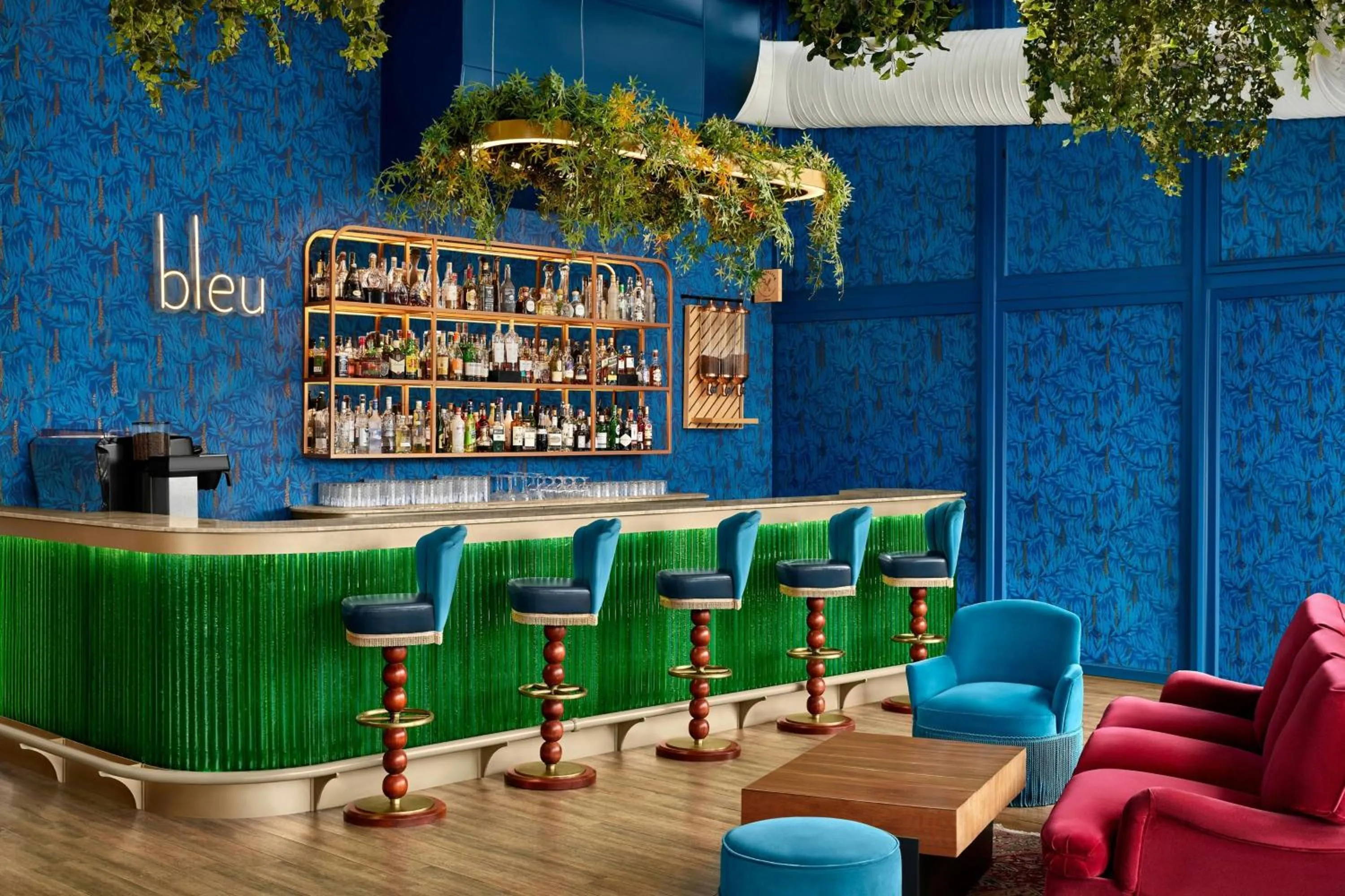 Lounge or bar in The Ritz-Carlton, Istanbul at the Bosphorus