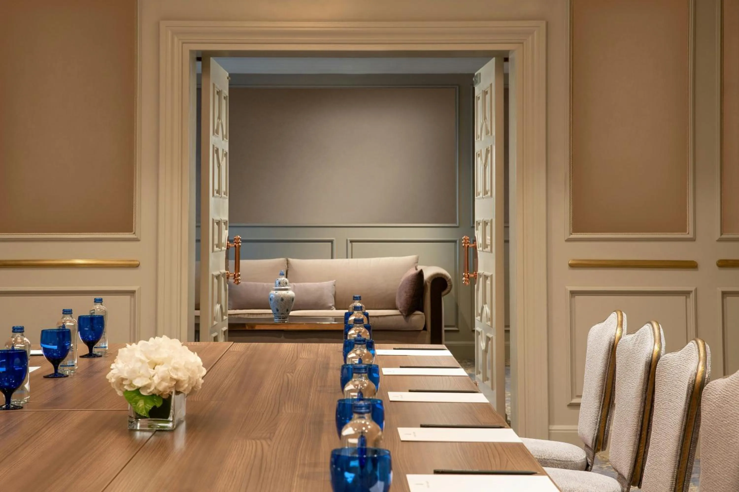 Meeting/conference room in The Ritz-Carlton, Istanbul at the Bosphorus