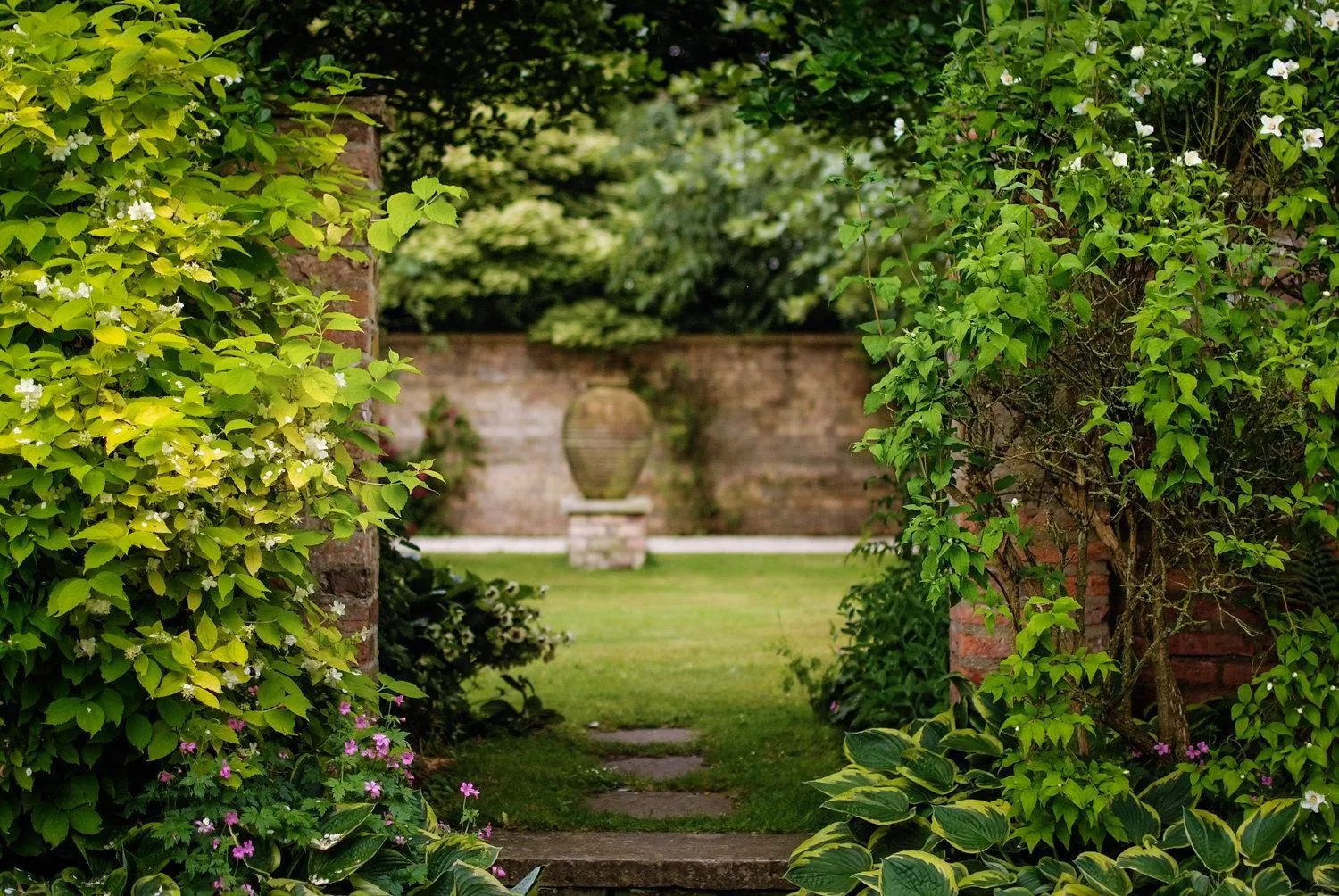 Day in Saltmarshe Hall