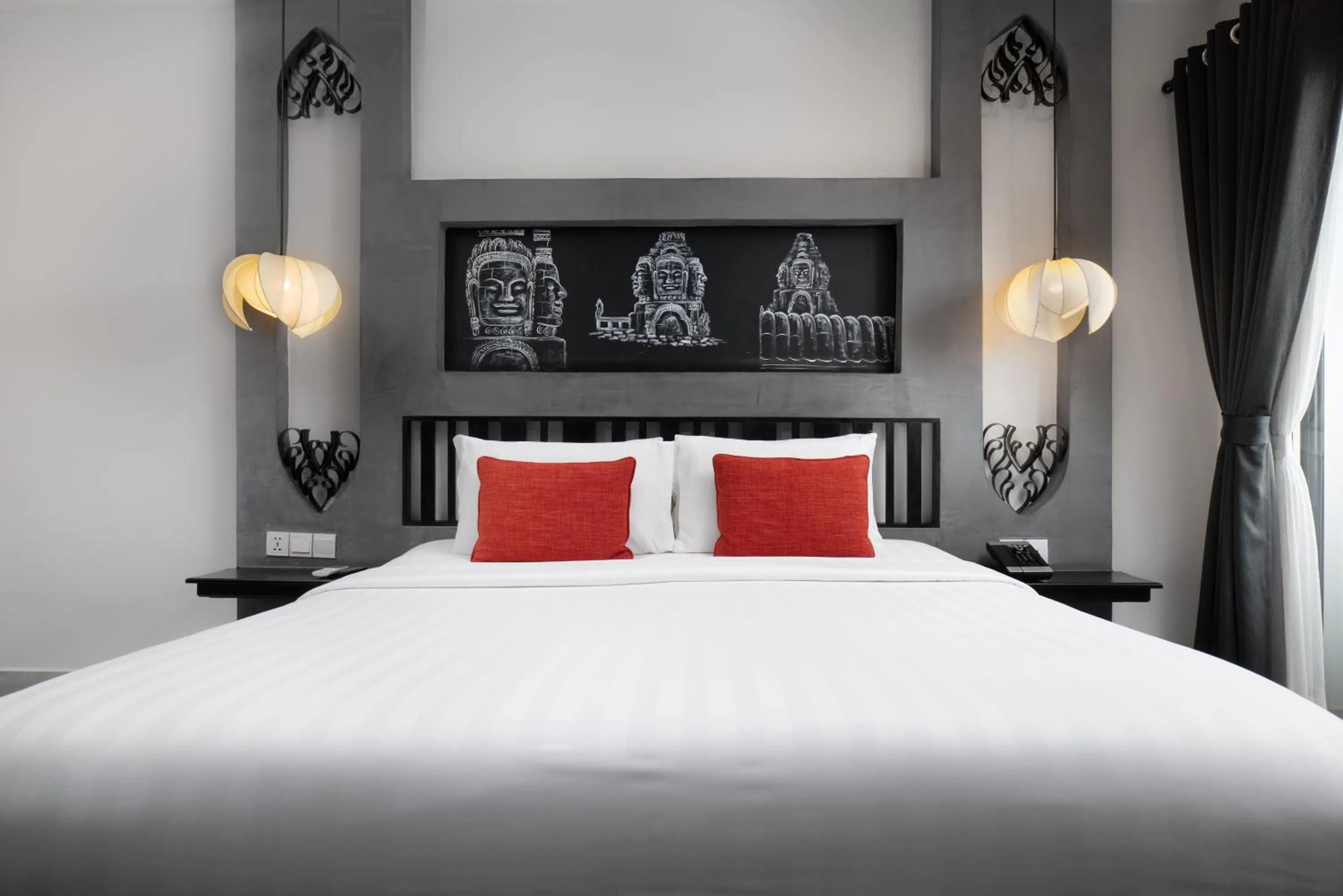 Bedroom, Bed in Central Suite Residence