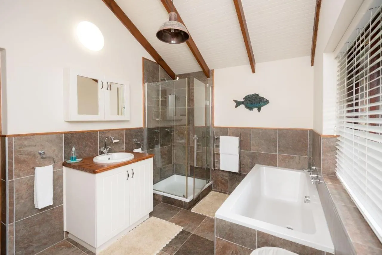 Bathroom in Kamma-Otter