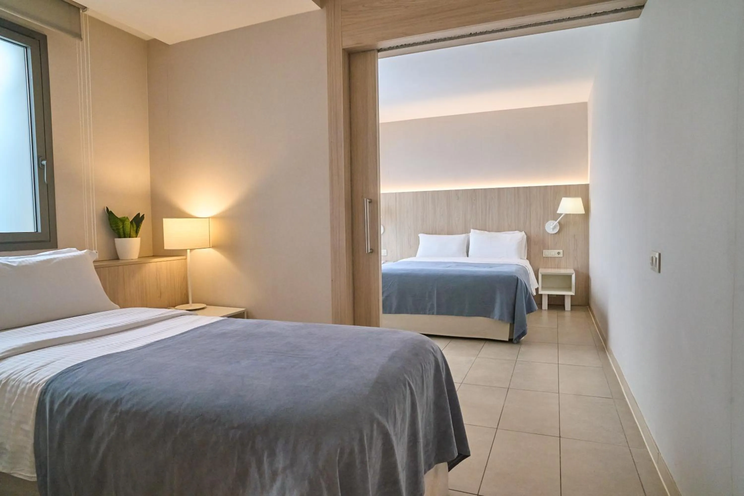 Photo of the whole room, Bed in Hotel Omnium