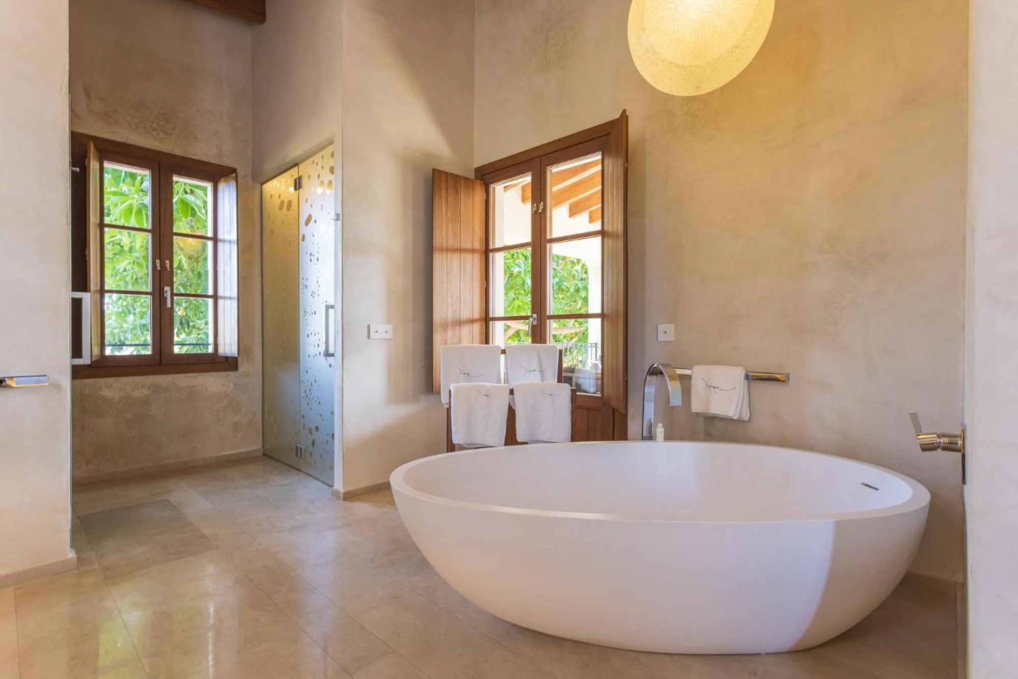 Bath in Hotel Rural Xereca