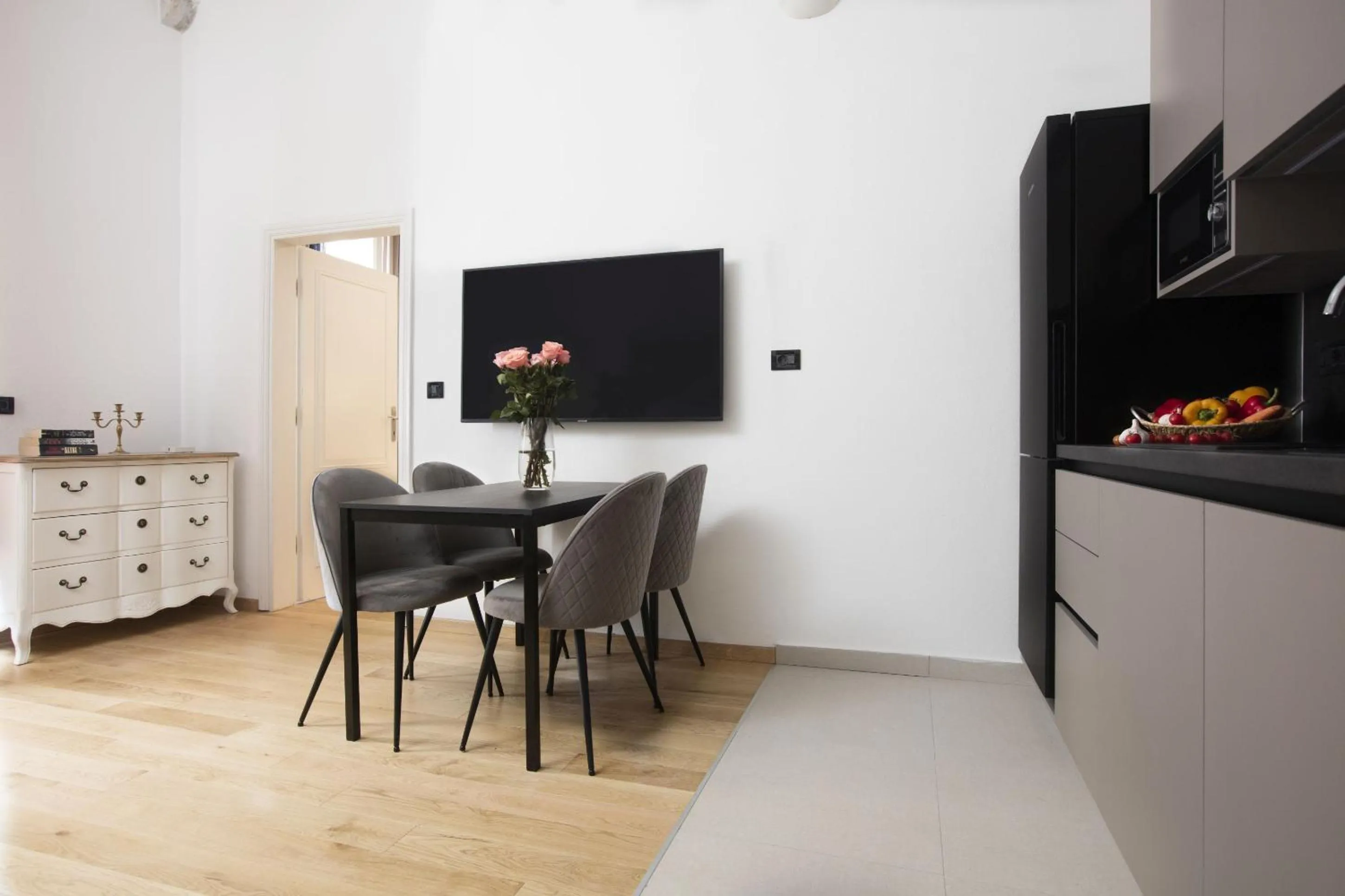Dining area in Palmotta Palace