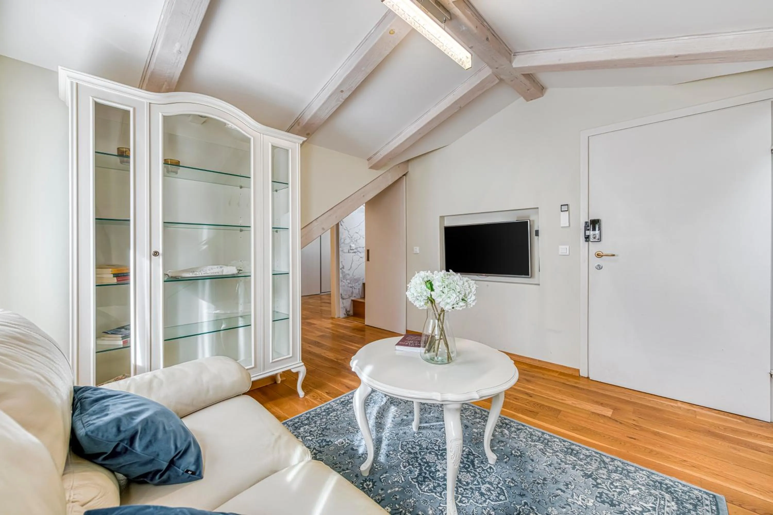 Living room in Palmotta Palace