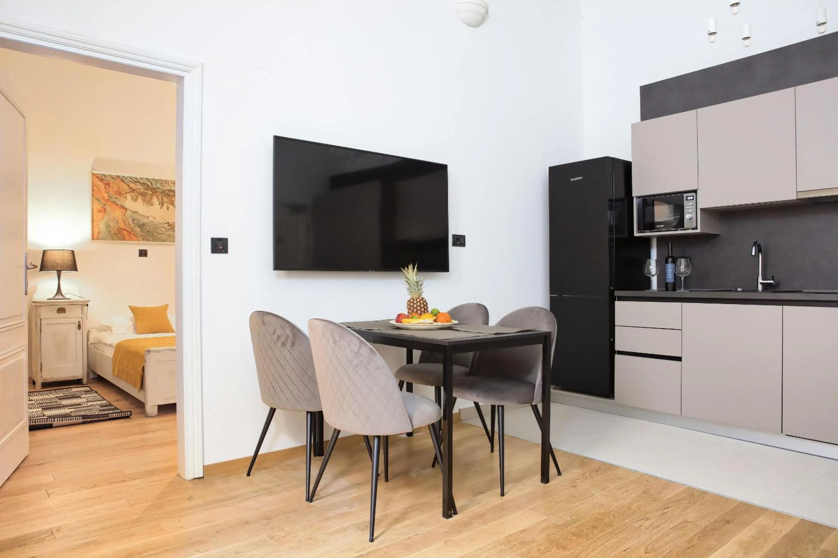 Dining area in Palmotta Palace