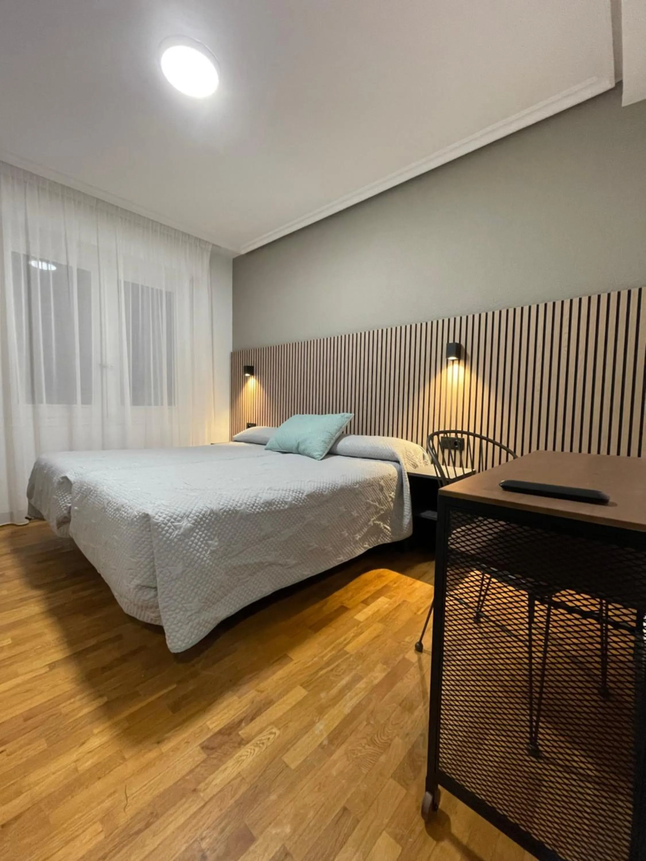 Triple Room - single occupancy in Pensión La Encina