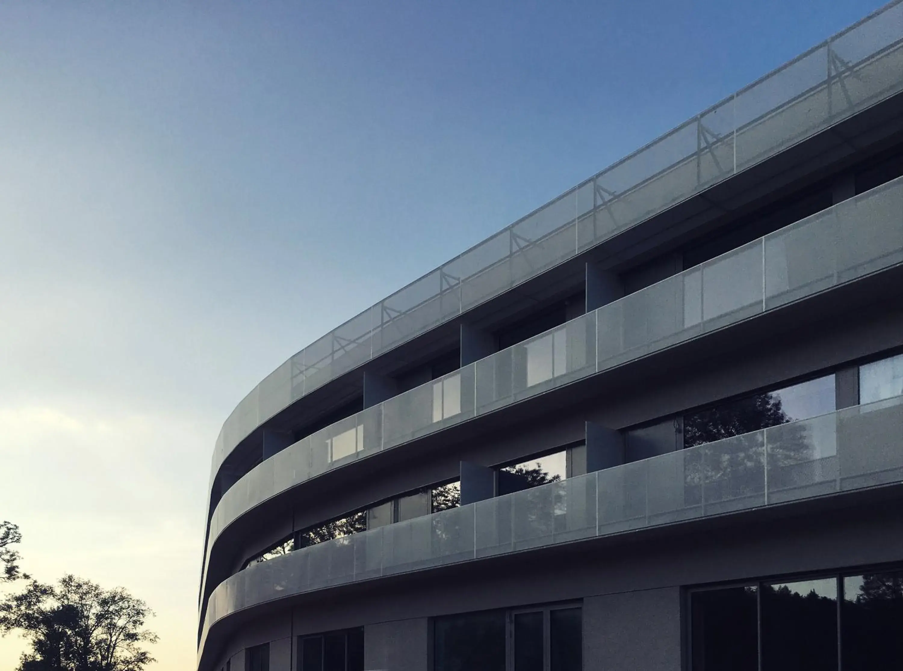 Property building in Best Western Plus Hotel Divona Cahors Property building in Best Western Plus Hotel Divona Cahors