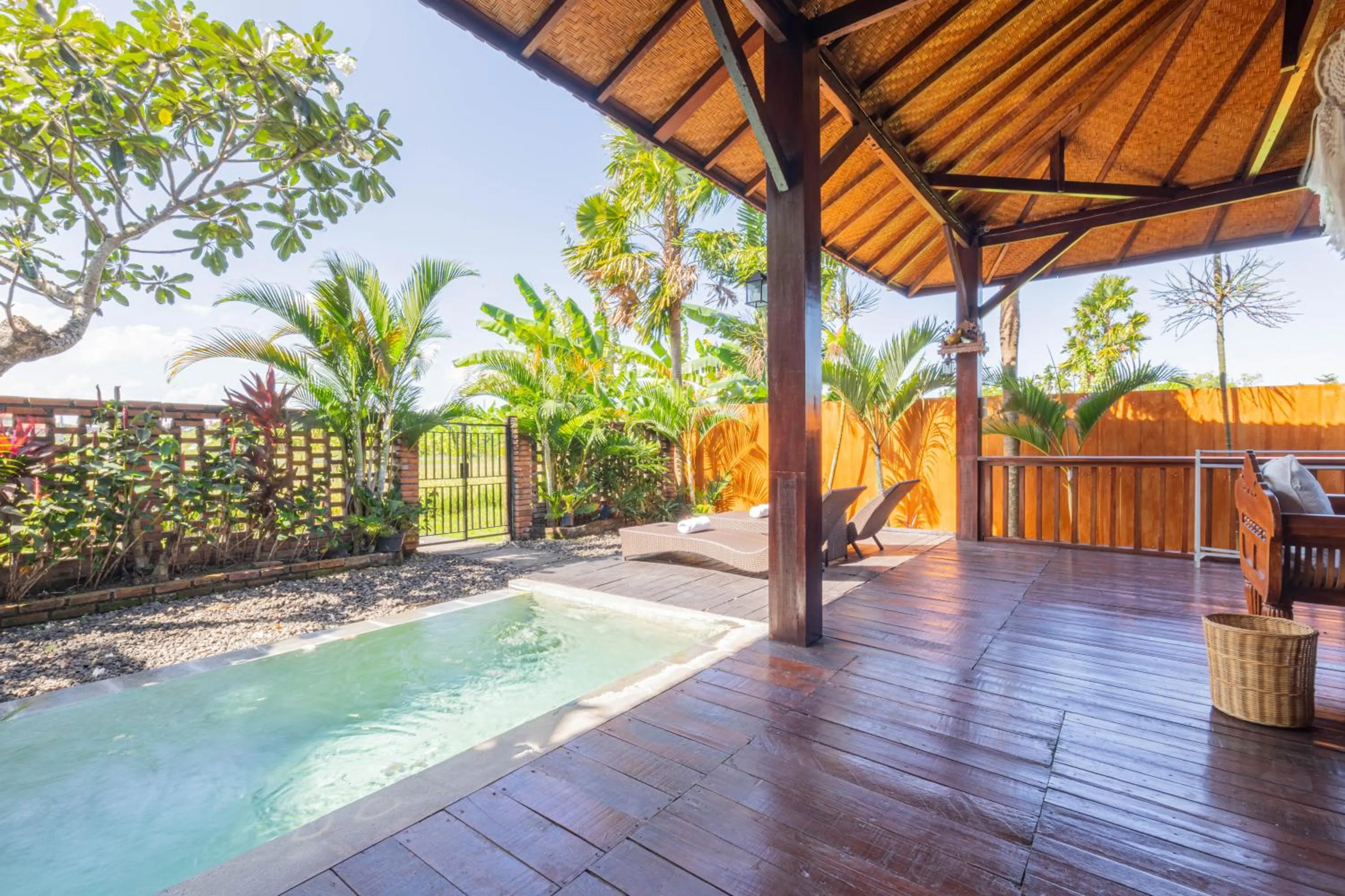 Property building in Kampung Canggu