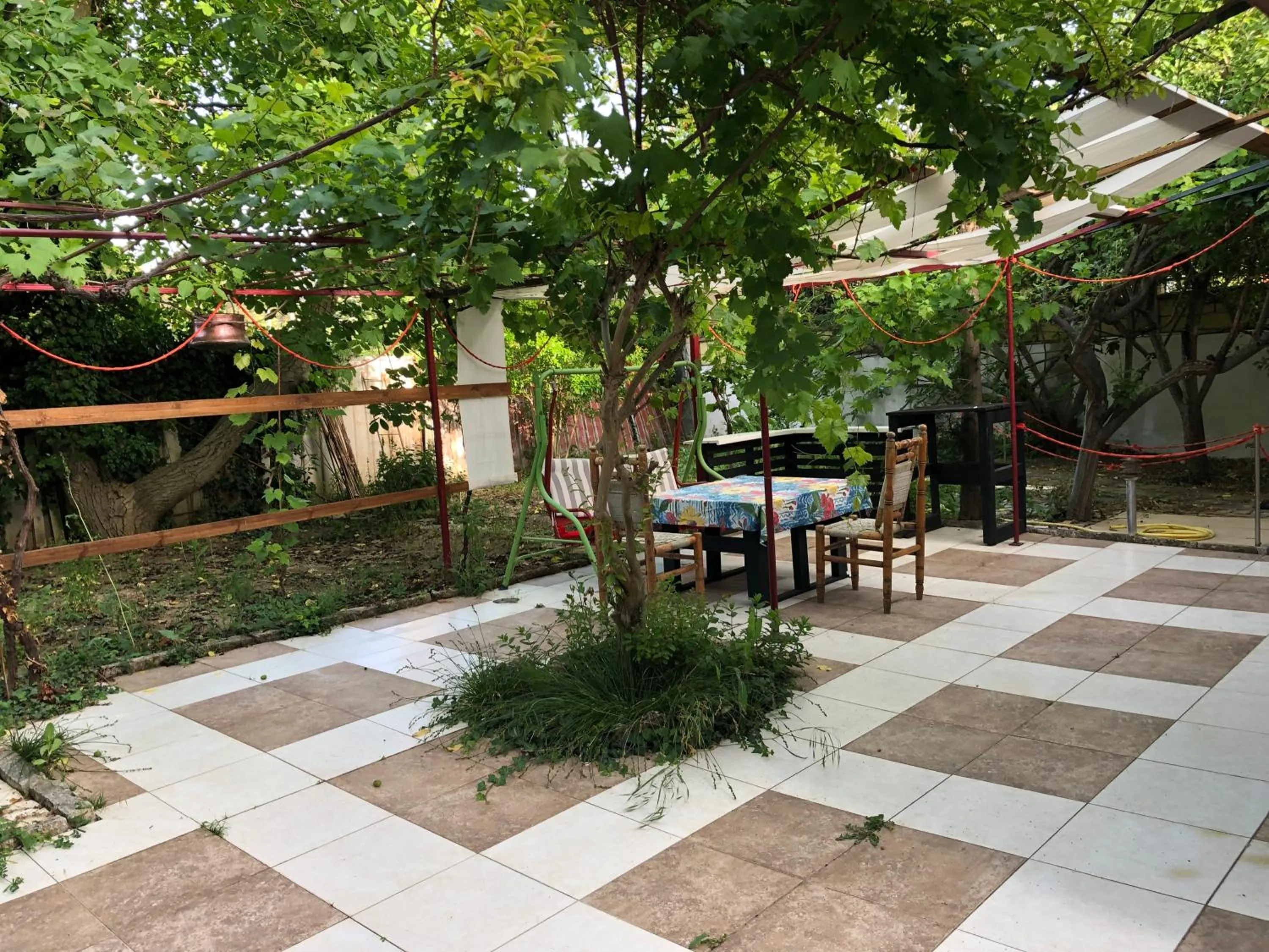 Patio in SURF House Villa Rose I Po3a l