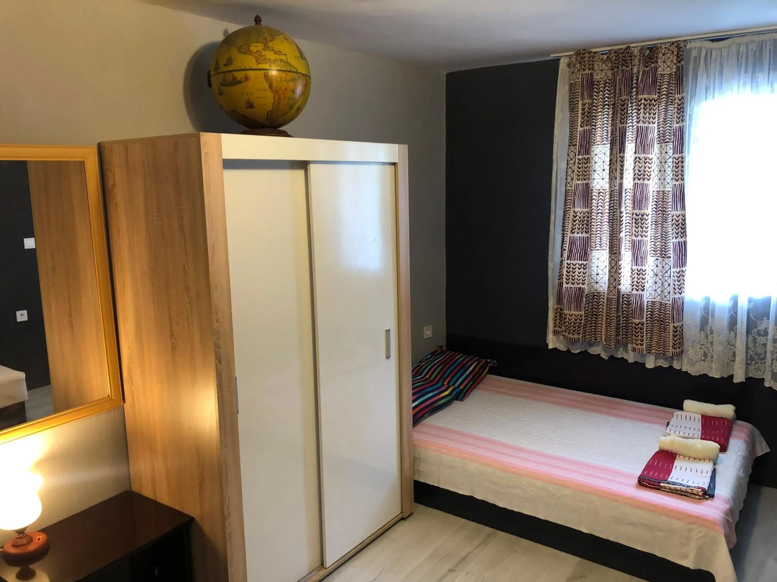 Bed in SURF House Villa Rose I Po3a l