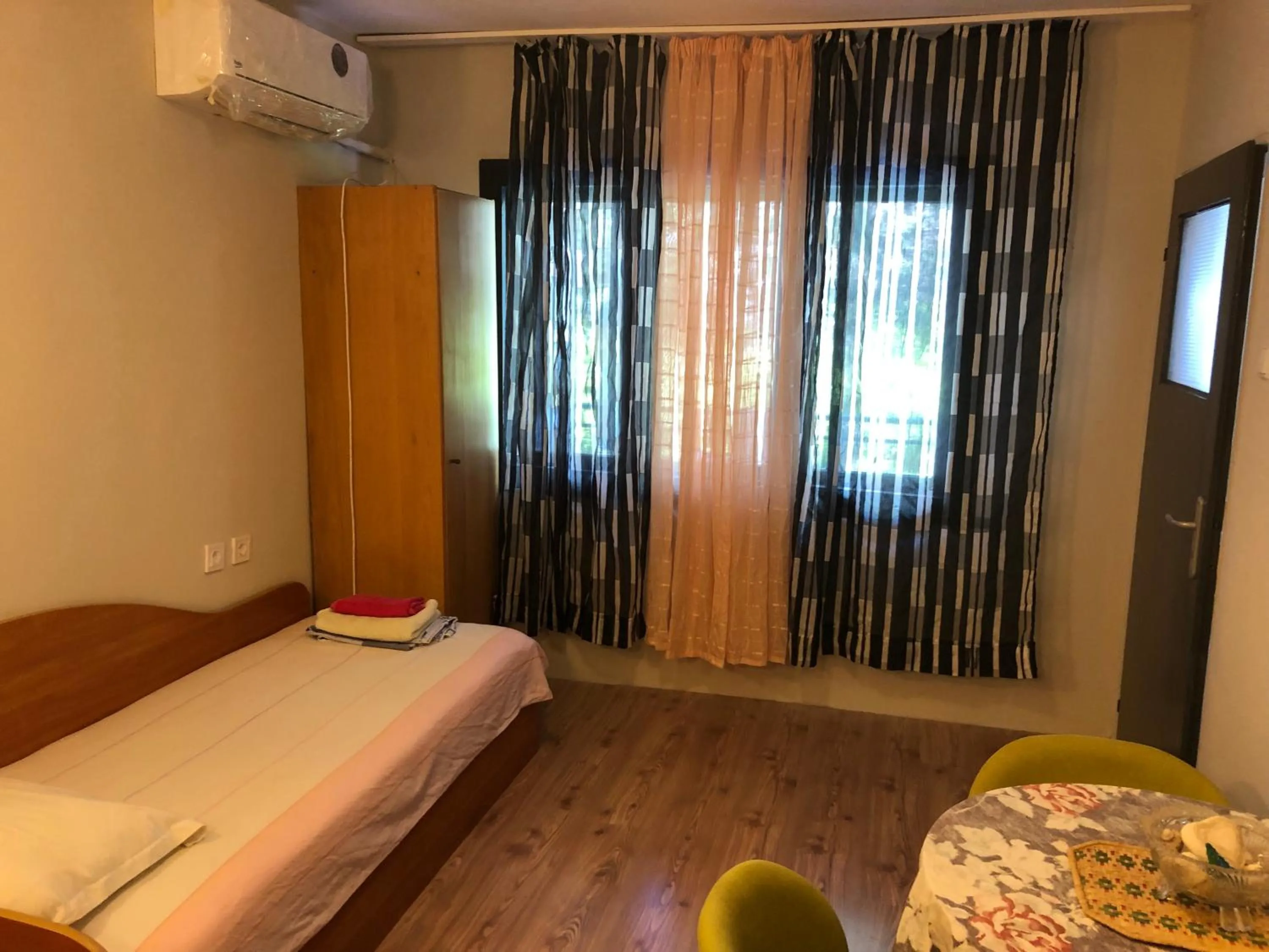 Bed in SURF House Villa Rose I Po3a l