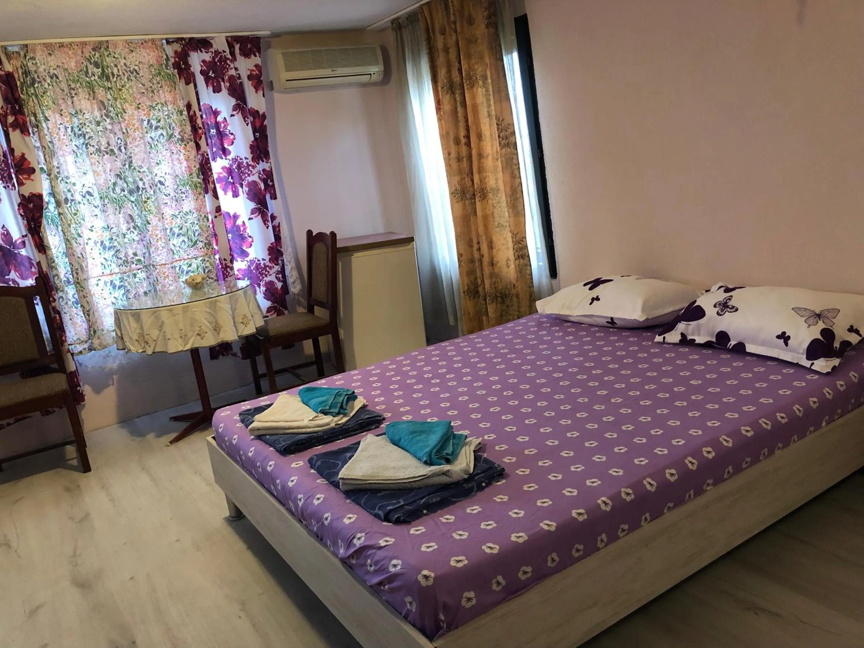 Bed in SURF House Villa Rose I Po3a l