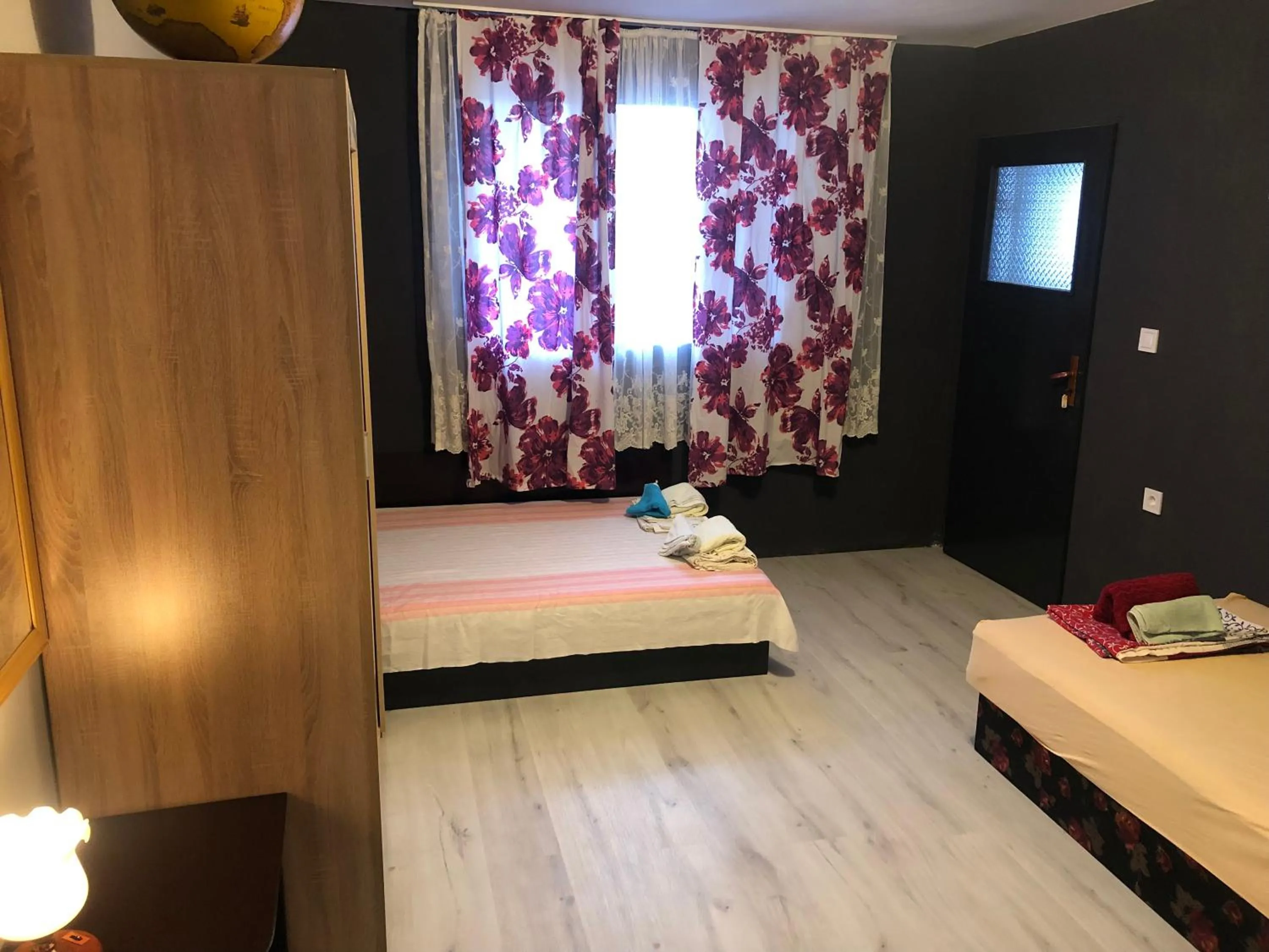 Bed in SURF House Villa Rose I Po3a l