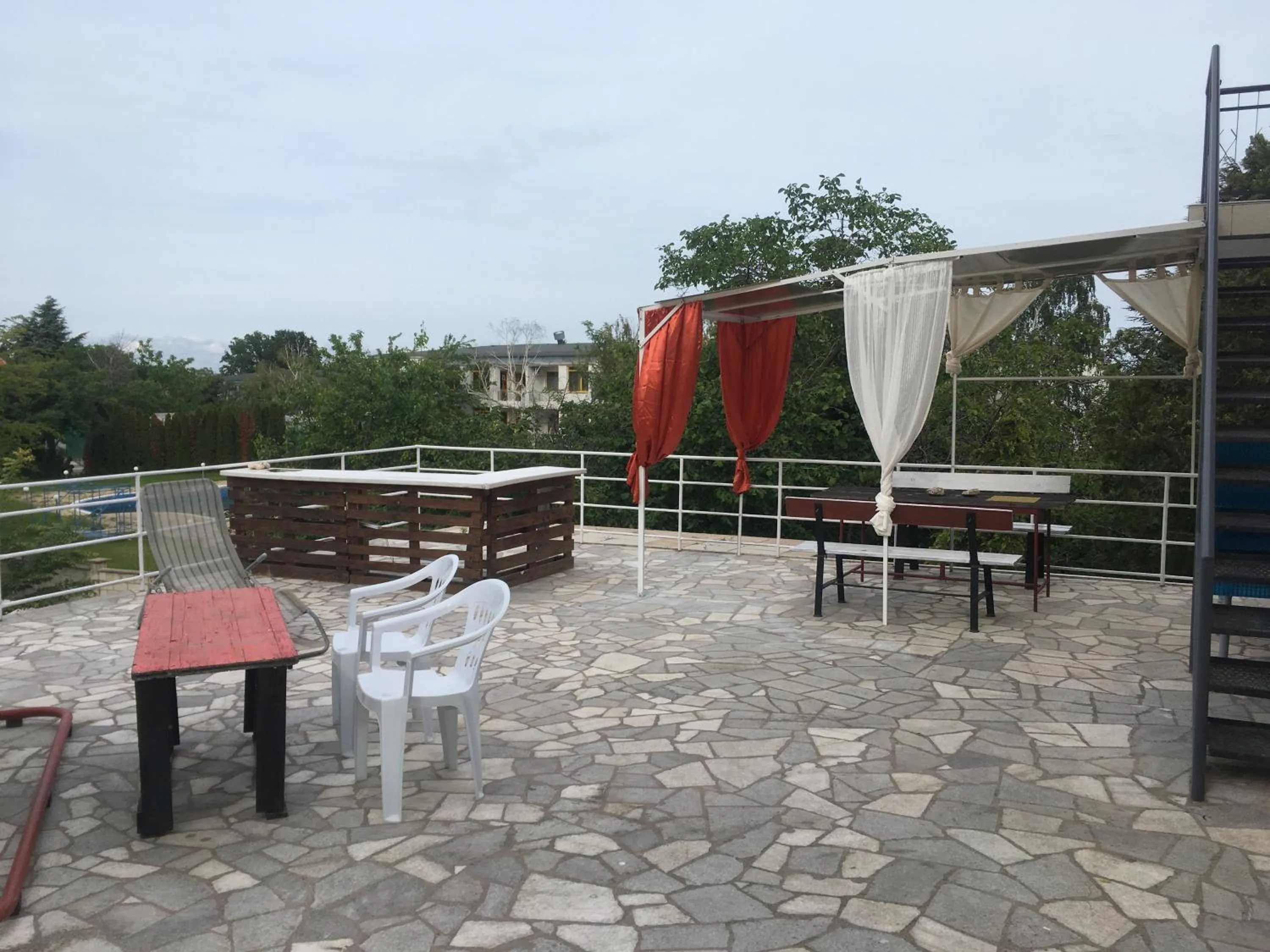 Patio in SURF House Villa Rose I Po3a l