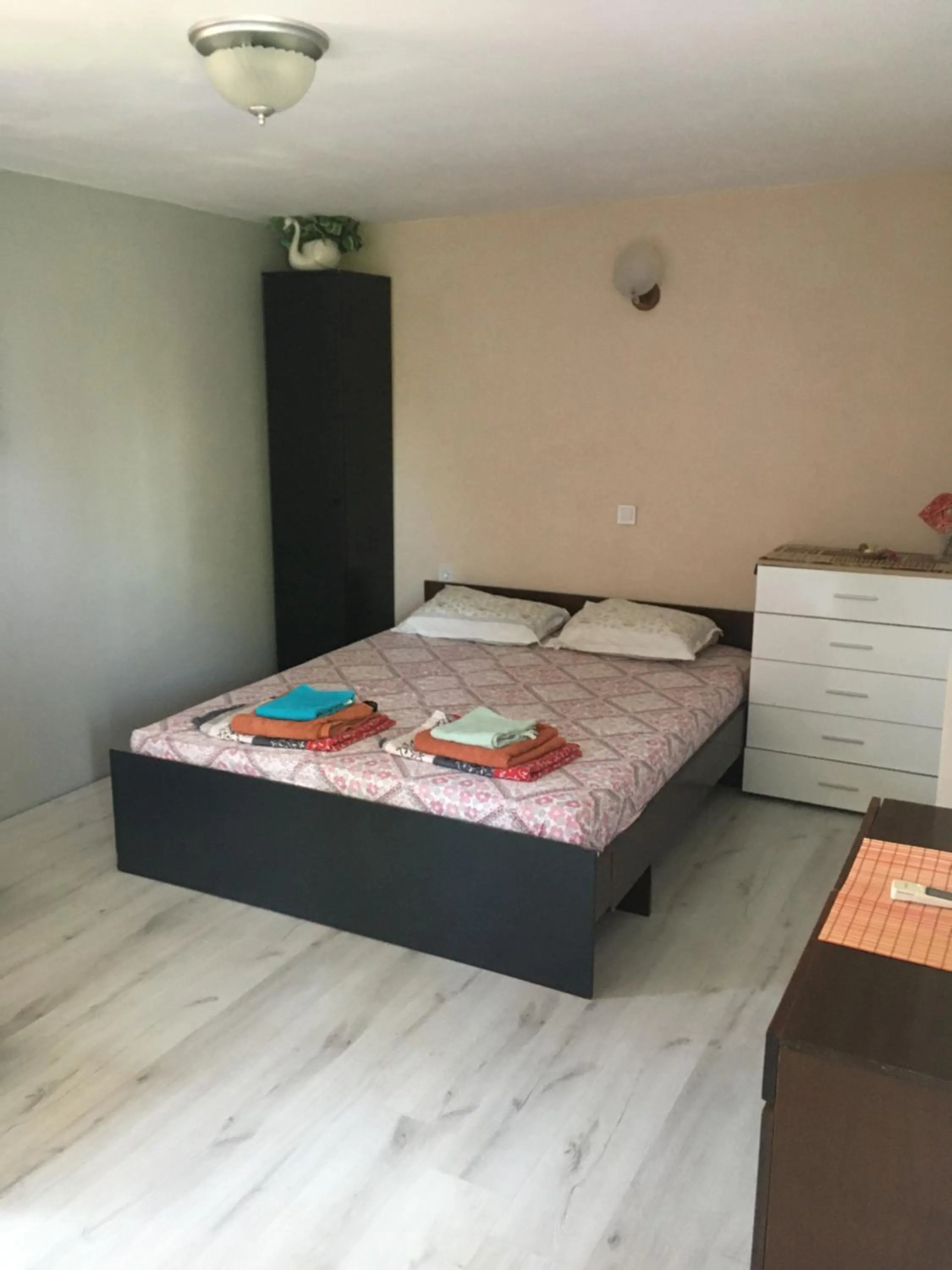 Bedroom, Bed in SURF House Villa Rose I Po3a l