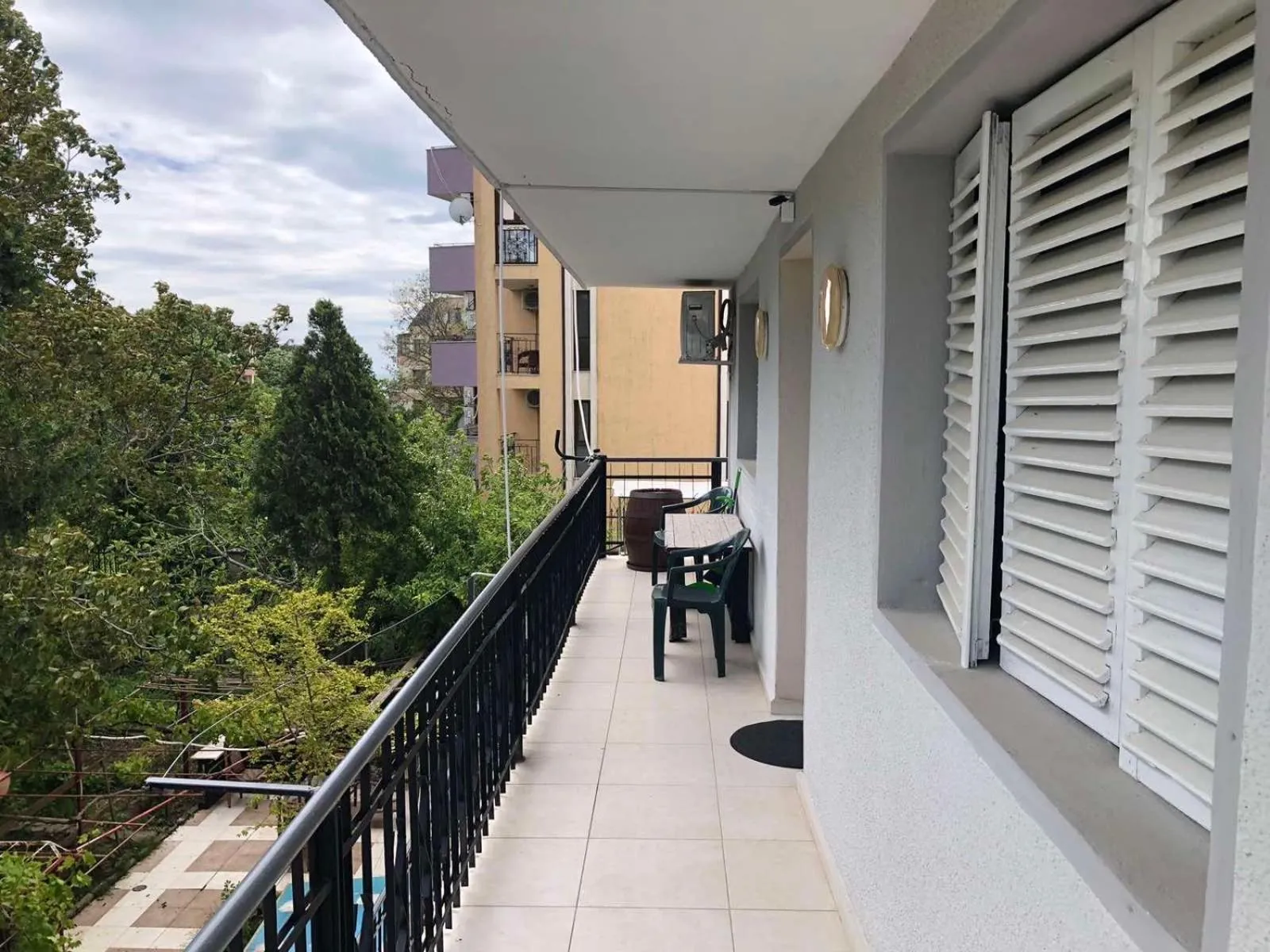 Balcony/Terrace in SURF House Villa Rose I Po3a l