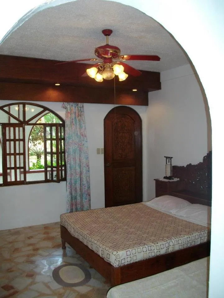 Day, Bed in Blue Crystal Beach Resort