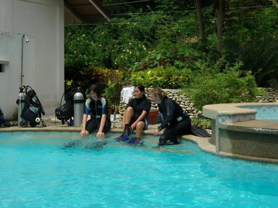 Diving in Blue Crystal Beach Resort