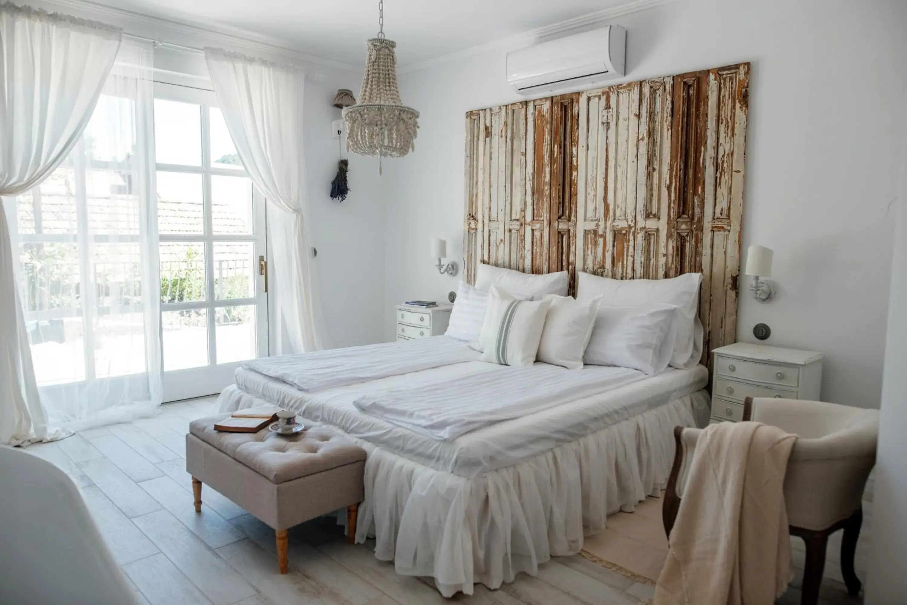 Double Room with Terrace in Hazai Provence Double Room with Terrace in Hazai Provence