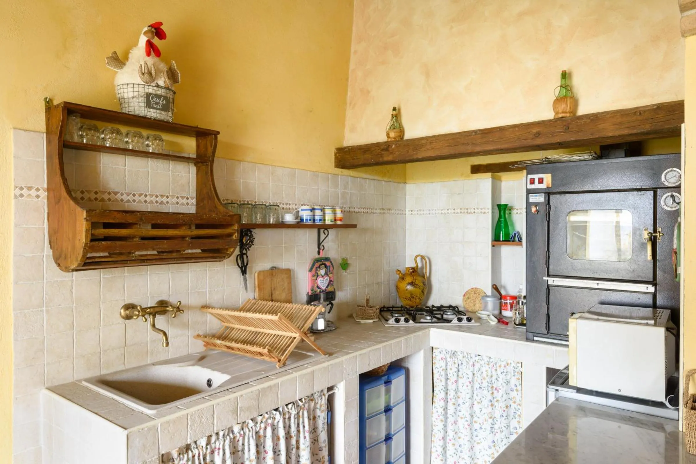 Kitchen or kitchenette in Un Petit Paradis