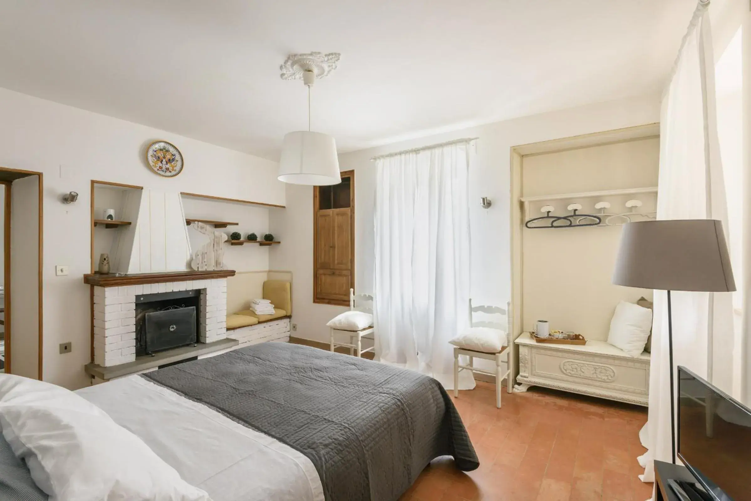 Bedroom, Bed in Un Petit Paradis Bedroom, Bed in Un Petit Paradis