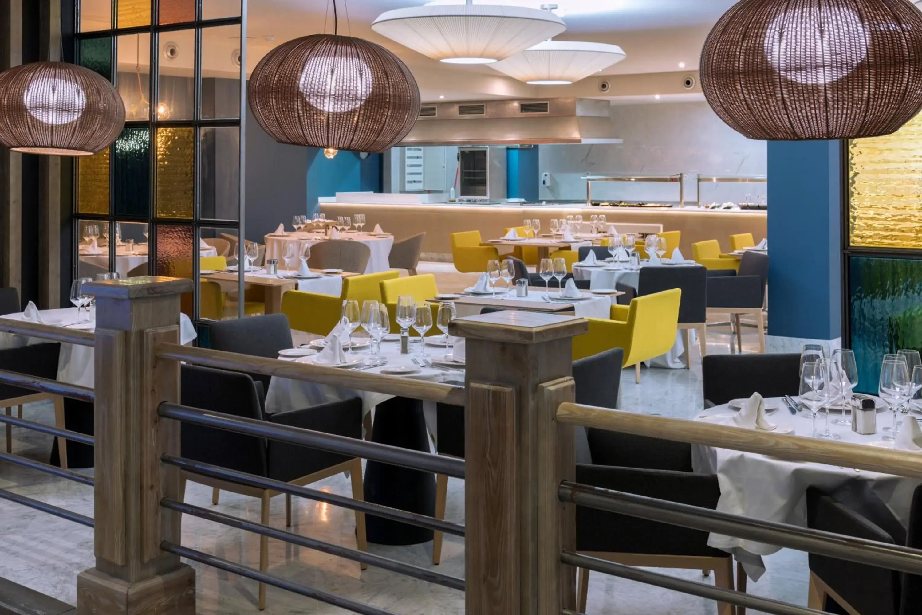 Restaurant/places to eat in Mediterraneo Bay Hotel & Resort Restaurant/places to eat in Mediterraneo Bay Hotel & Resort