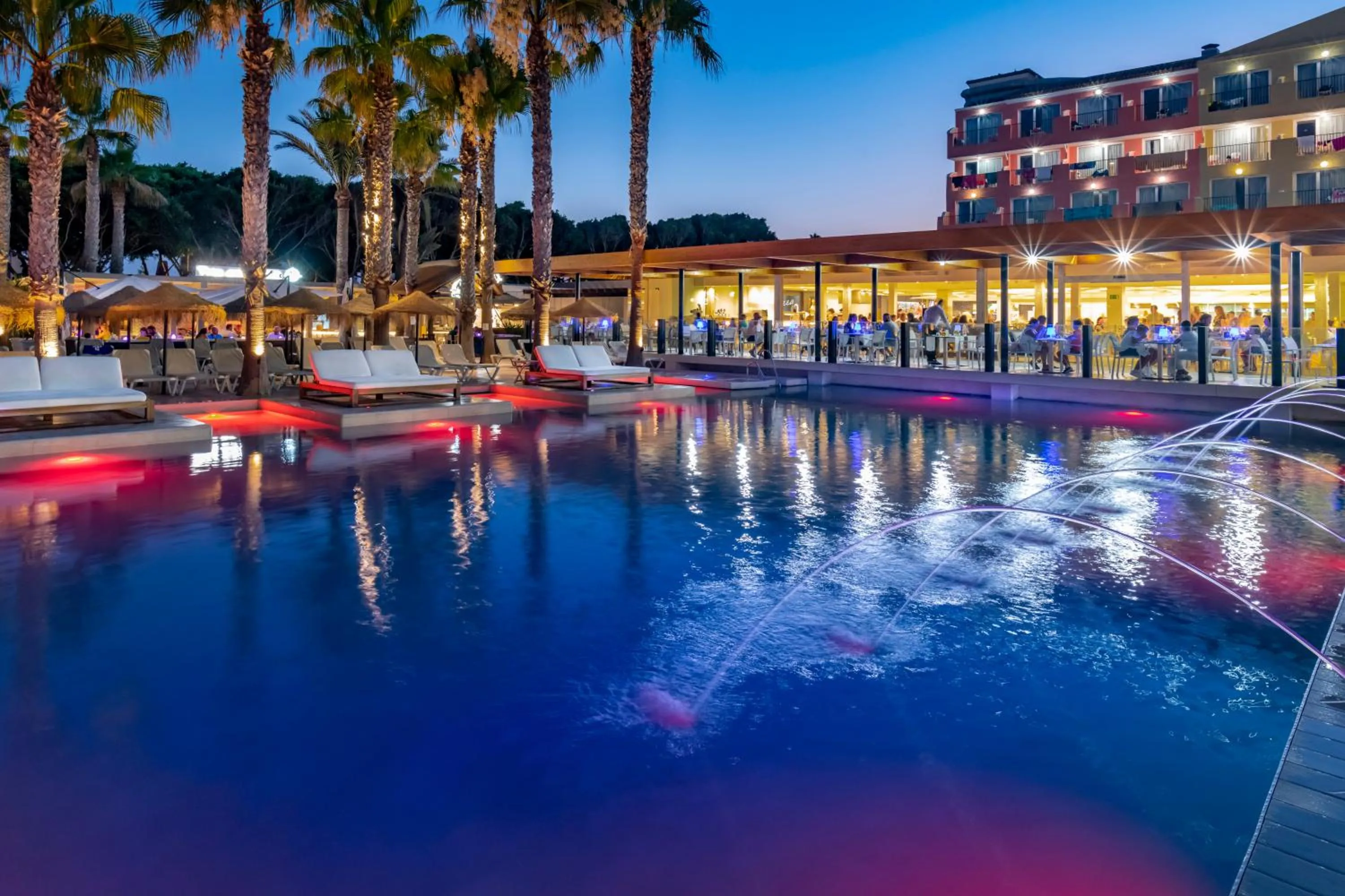 Property building in Mediterraneo Bay Hotel & Resort