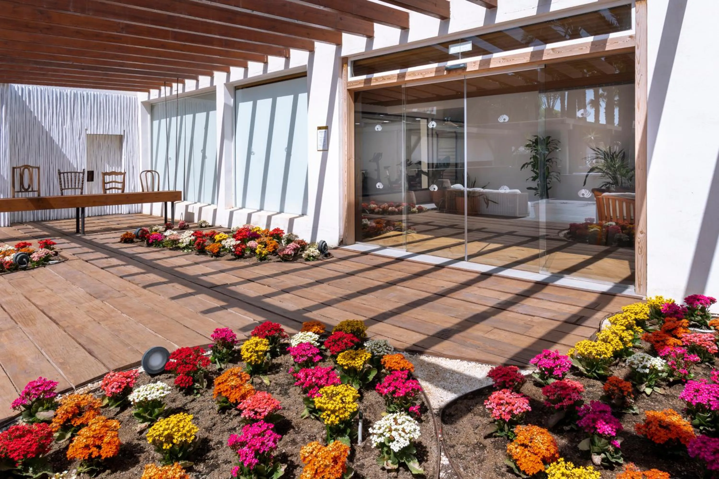 Property building in Mediterraneo Bay Hotel & Resort