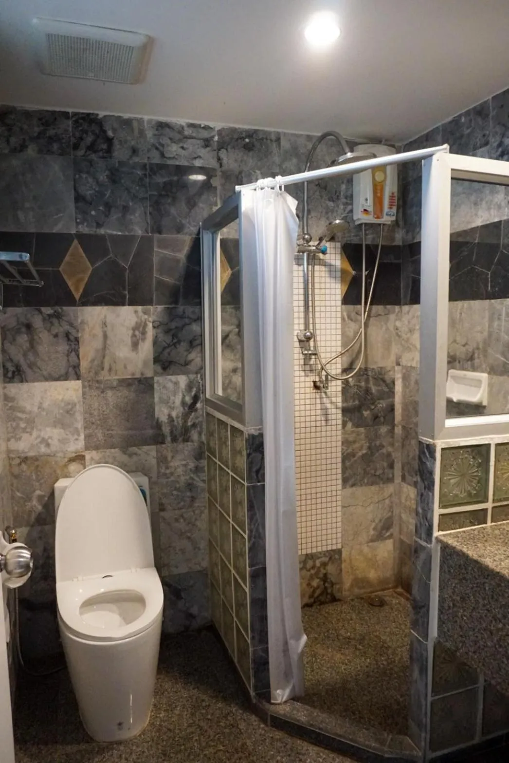 Bathroom in Rockgarden Beach Resort
