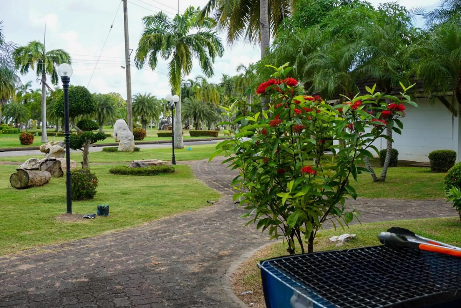 Rockgarden Beach Resort