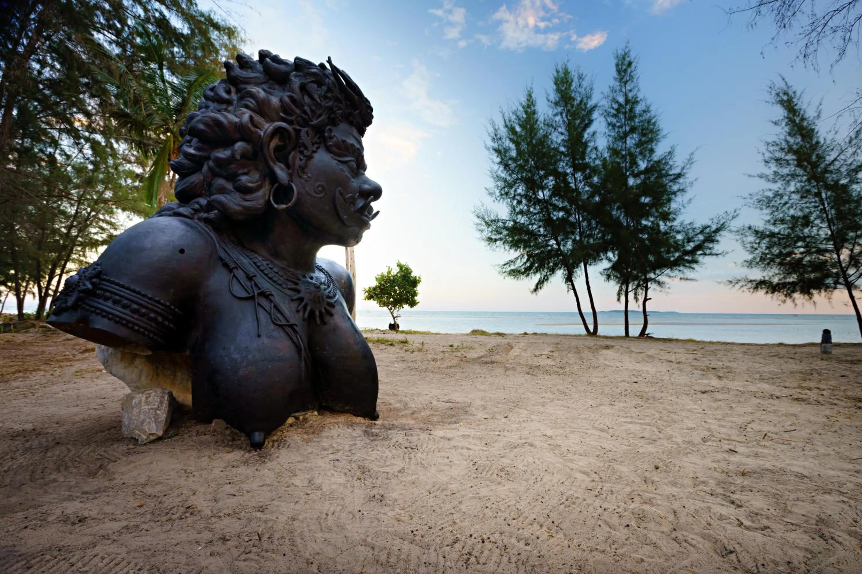 Beach in Rockgarden Beach Resort