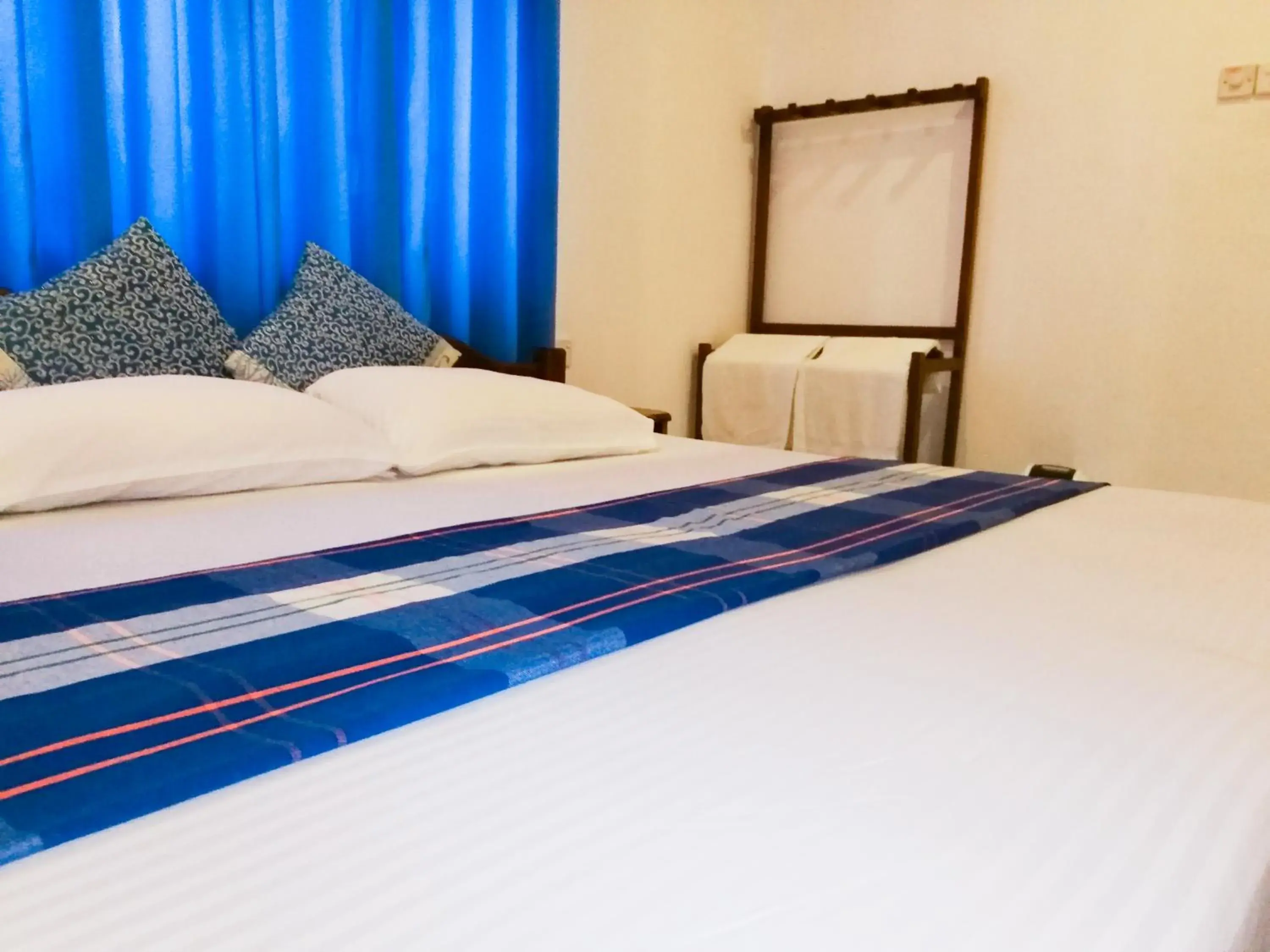 Deluxe Double Room in Hotel Birds View Deluxe Double Room in Hotel Birds View