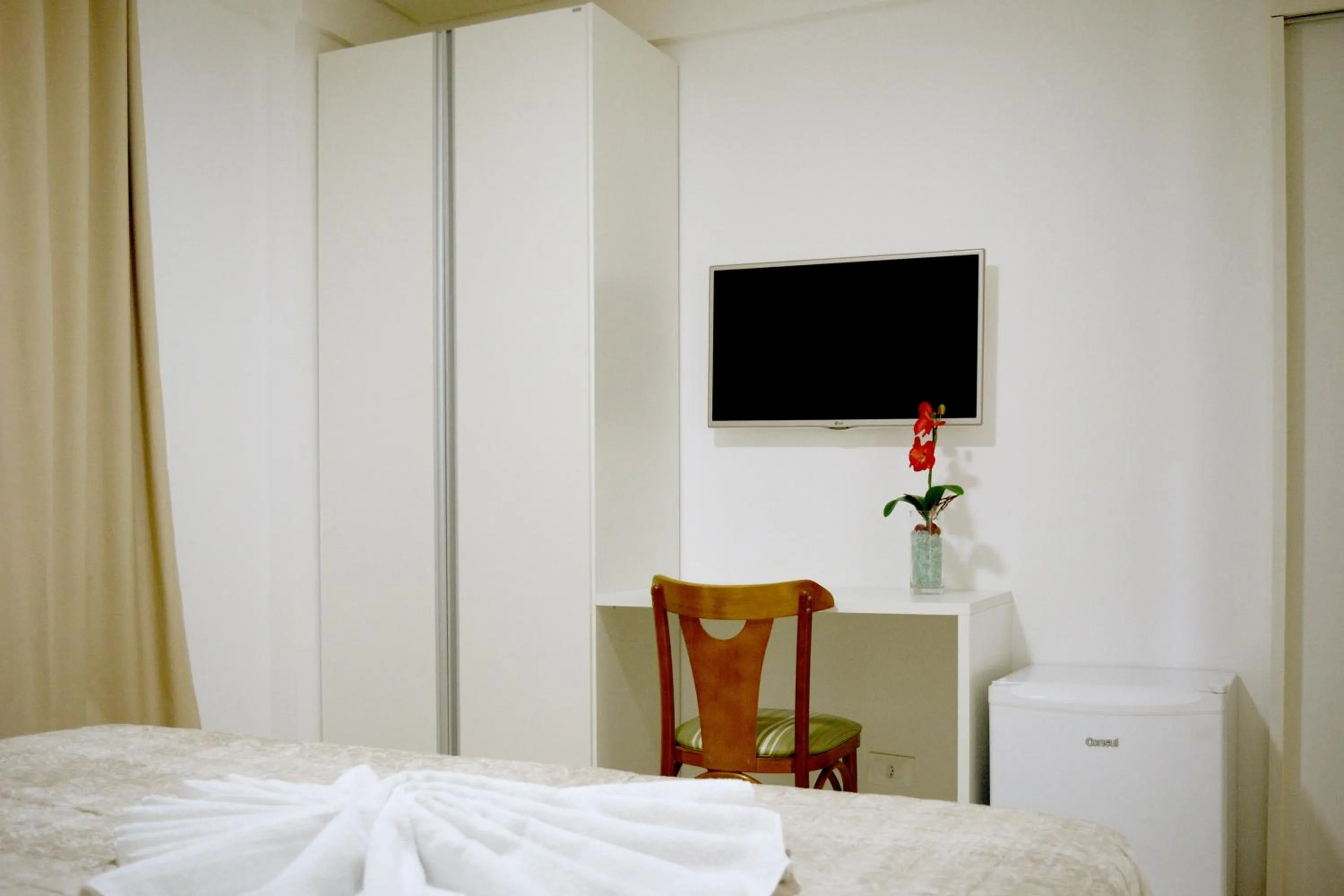 TV and multimedia, Bed in Pousada Lorde Inglês